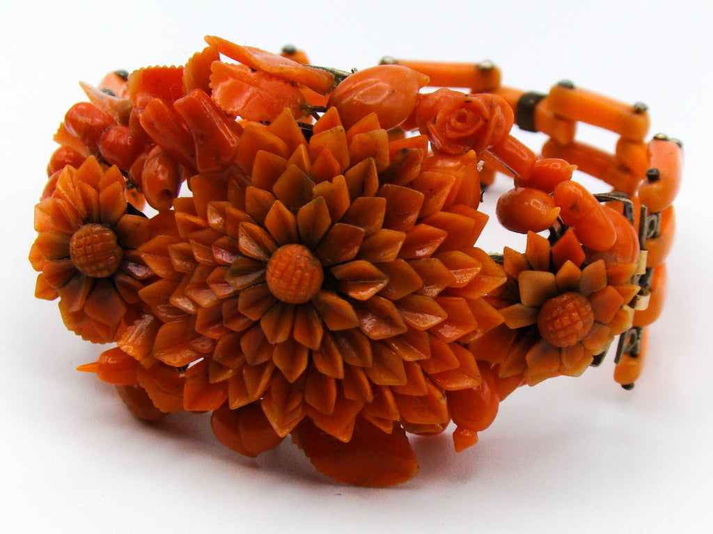 antique coral, natural coral, undyed coral, dark orange coral, Italian coral, pacific coral, Sardinian Coral, sea coral, Mediterranean coral, Mediterranean orange, handcarved coral, orange coral, 14 karat gold, coral necklace, coral pendant, coral earrings, coral bracelet, coral brooch, in original box