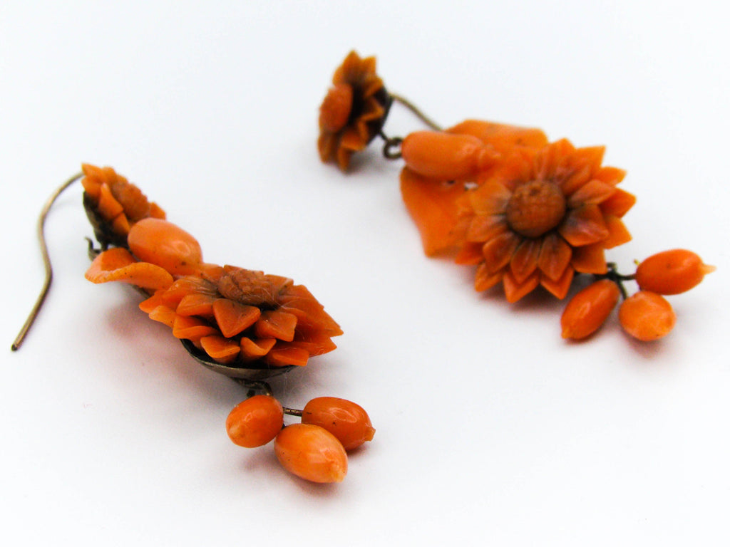 antique coral, natural coral, undyed coral, dark orange coral, Italian coral, pacific coral, Sardinian Coral, sea coral, Mediterranean coral, Mediterranean orange, handcarved coral, orange coral, 14 karat gold, coral necklace, coral pendant, coral earrings, coral bracelet, coral brooch, in original box