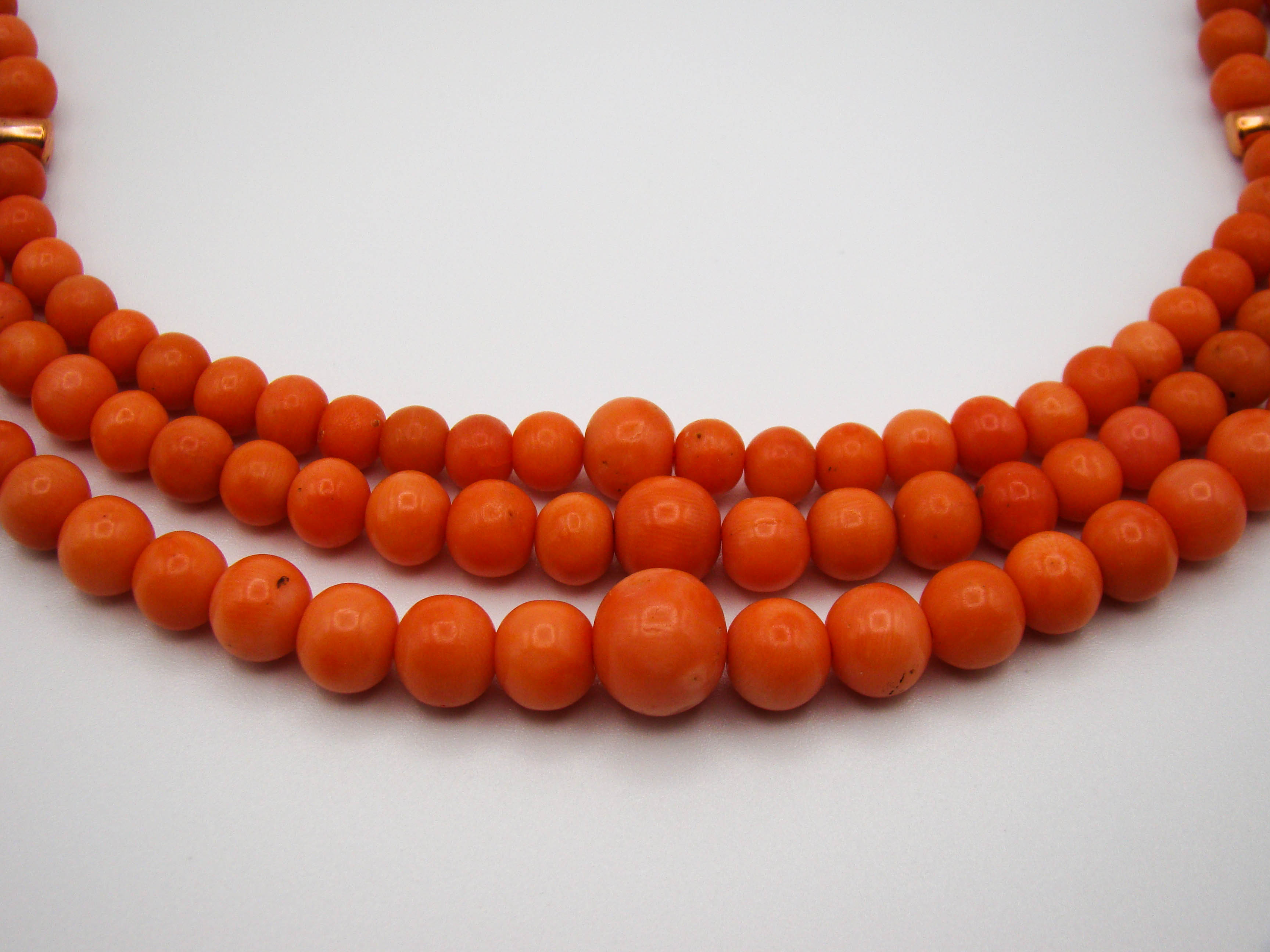 antique coral, natural coral, undyed coral, Italian coral, pacific coral, Sardinian Coral, Coral beads, Coral Rosary beads, Coral chain, Coral necklace, sea coral, Mediterranean coral, 3 strand chain, salmon beads, salmon Coral
