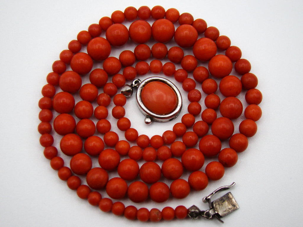 antique coral, natural coral, undyed coral, dark red coral, blood red coral, Italian coral, pacific coral, Sardinian Coral, Coral beads, Coral Rosary beads, Coral chain, Coral necklace, sea coral, aka coral, silver 925 clasp