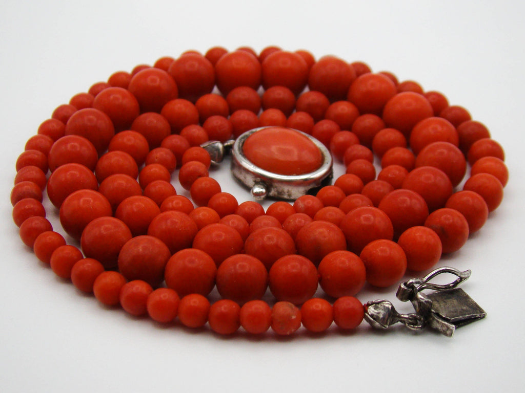 antique coral, natural coral, undyed coral, dark red coral, blood red coral, Italian coral, pacific coral, Sardinian Coral, Coral beads, Coral Rosary beads, Coral chain, Coral necklace, sea coral, aka coral, silver 925 clasp