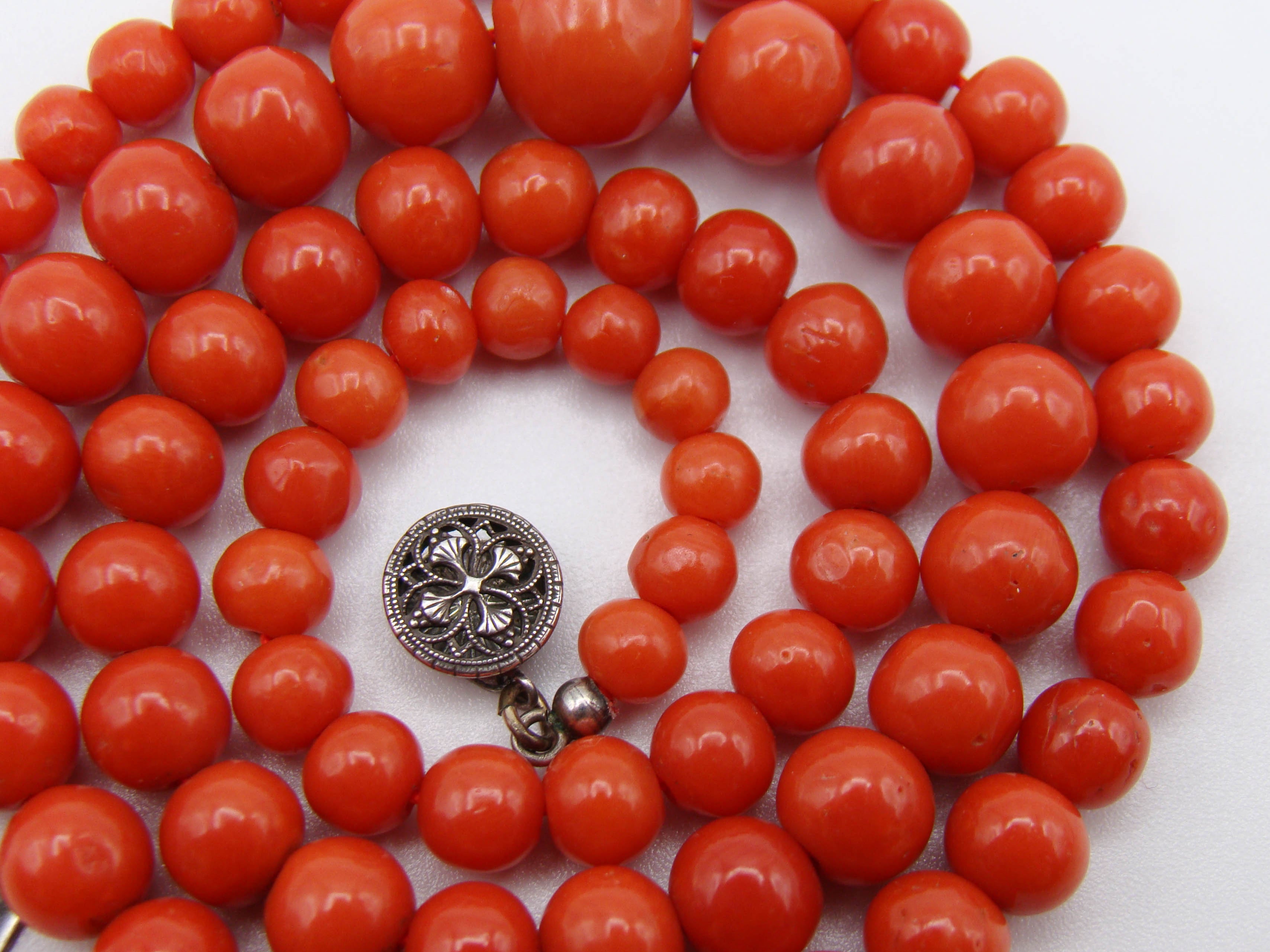 antique coral, natural coral, undyed coral, dark red coral, blood red coral, Italian coral, pacific coral, Sardinian Coral, Coral beads, Coral Rosary beads, Coral chain, Coral necklace, sea coral, aka coral, silver 925 clasp