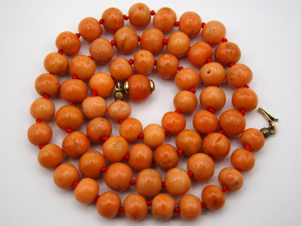 antique coral, natural coral, undyed coral, dark salmon coral, Italian coral, pacific coral, Sardinian Coral, sea coral, Mediterranean necklace, Mediterranean chain, coral necklace, handcarved coral, 9 karat gold