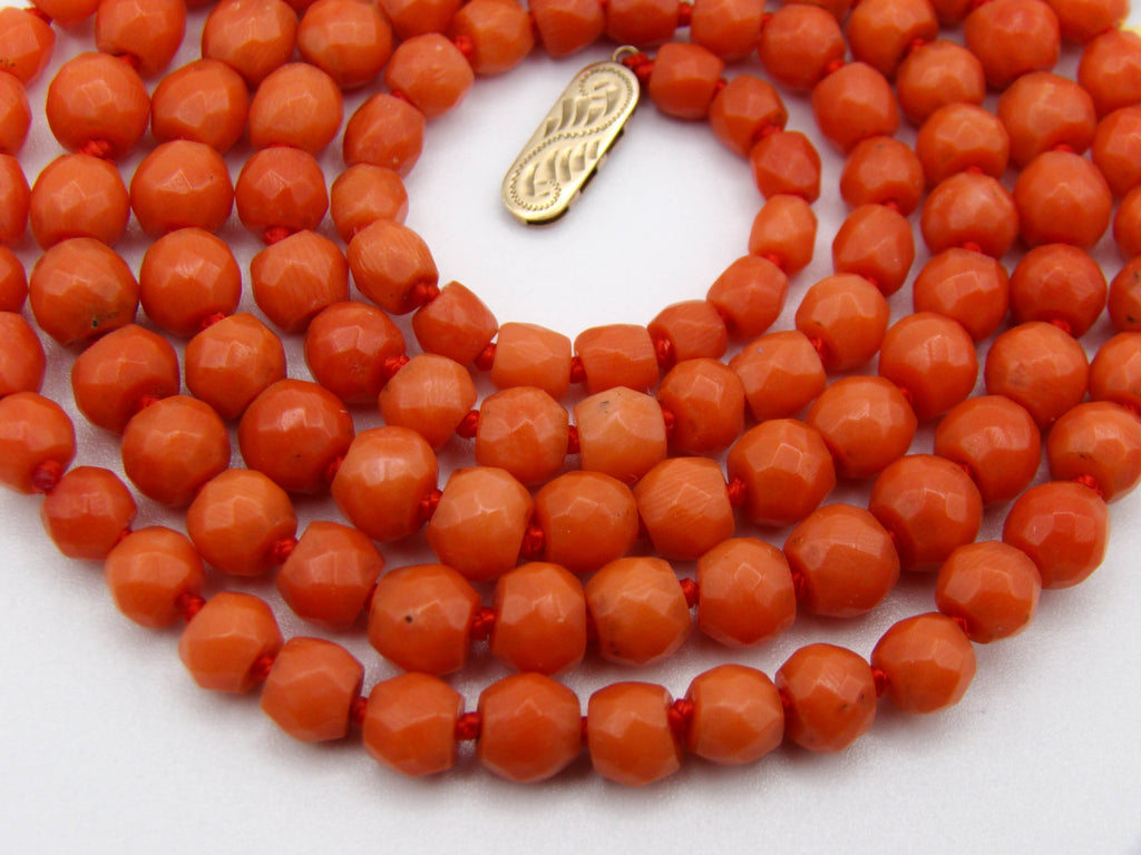 antique coral, natural coral, undyed coral, dark salmon coral, orange coral, Italian coral, pacific coral, Sardinian Coral, Coral beads, Coral Rosary beads, Coral chain, Coral necklace, sea coral, 9 karat gold clasp
