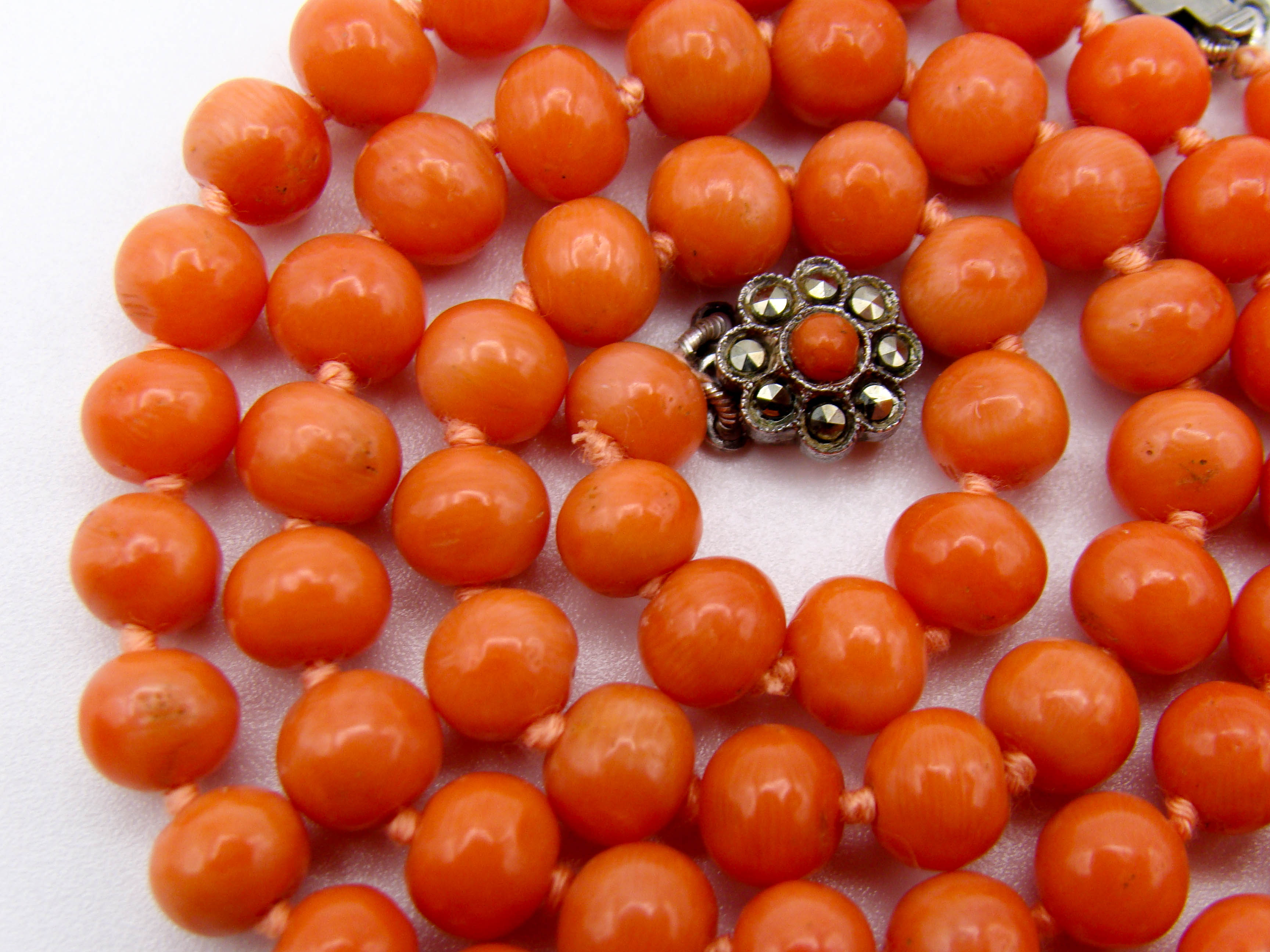 antique coral, natural coral, undyed coral, dark salmon coral, Italian coral, pacific coral, Sardinian Coral, sea coral, Mediterranean coral, Mediterranean necklace, Mediterranean chain, coral necklace, handcarved coral, sterling silver clasp