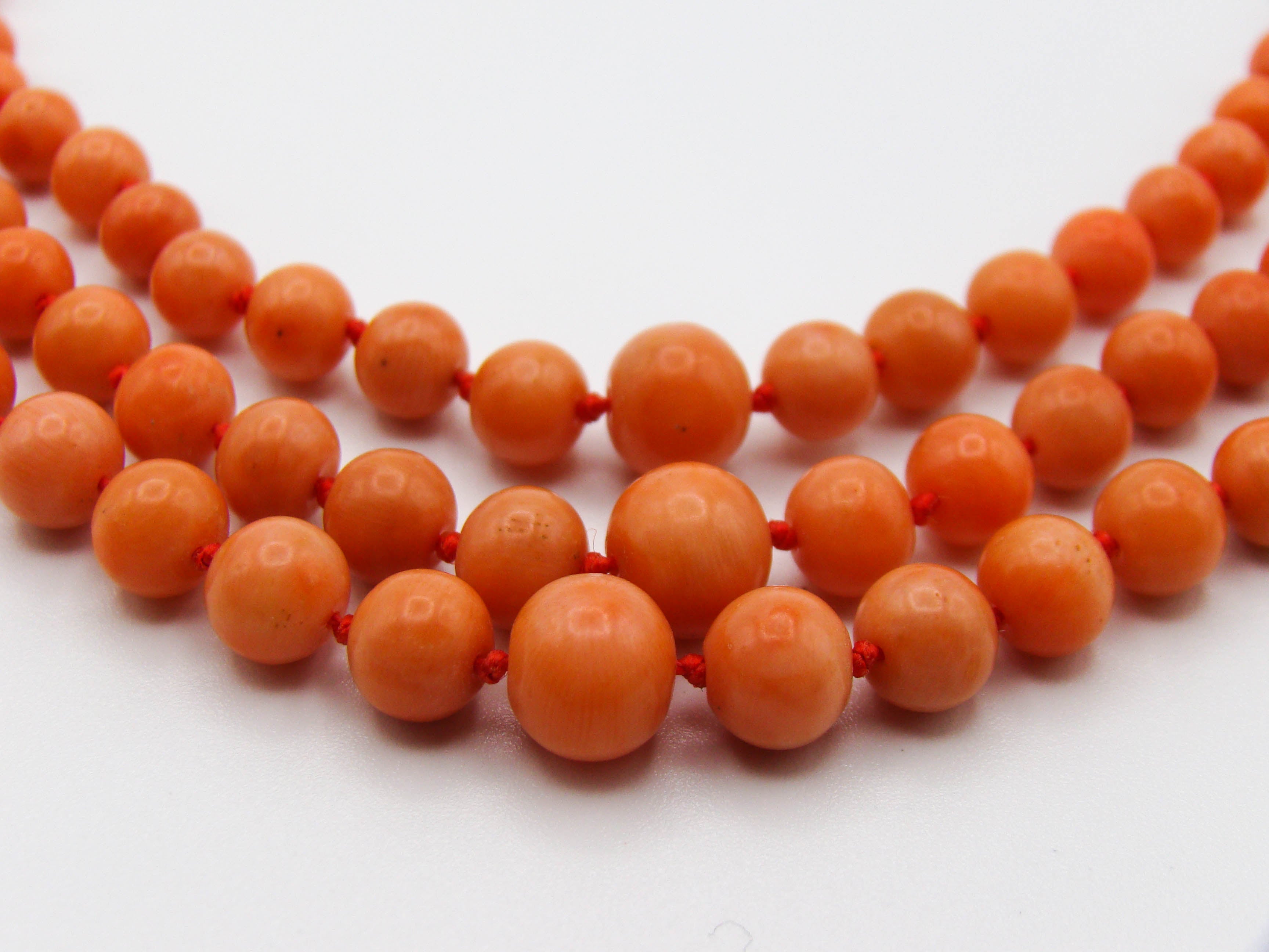 antique coral, natural coral, undyed coral, Italian coral, pacific coral, Sardinian Coral, Coral beads, Coral Rosary beads, Coral chain, Coral necklace, sea coral, Mediterranean coral, 3 strand chain, salmon beads, salmon Coral, 9 karat gold clasp