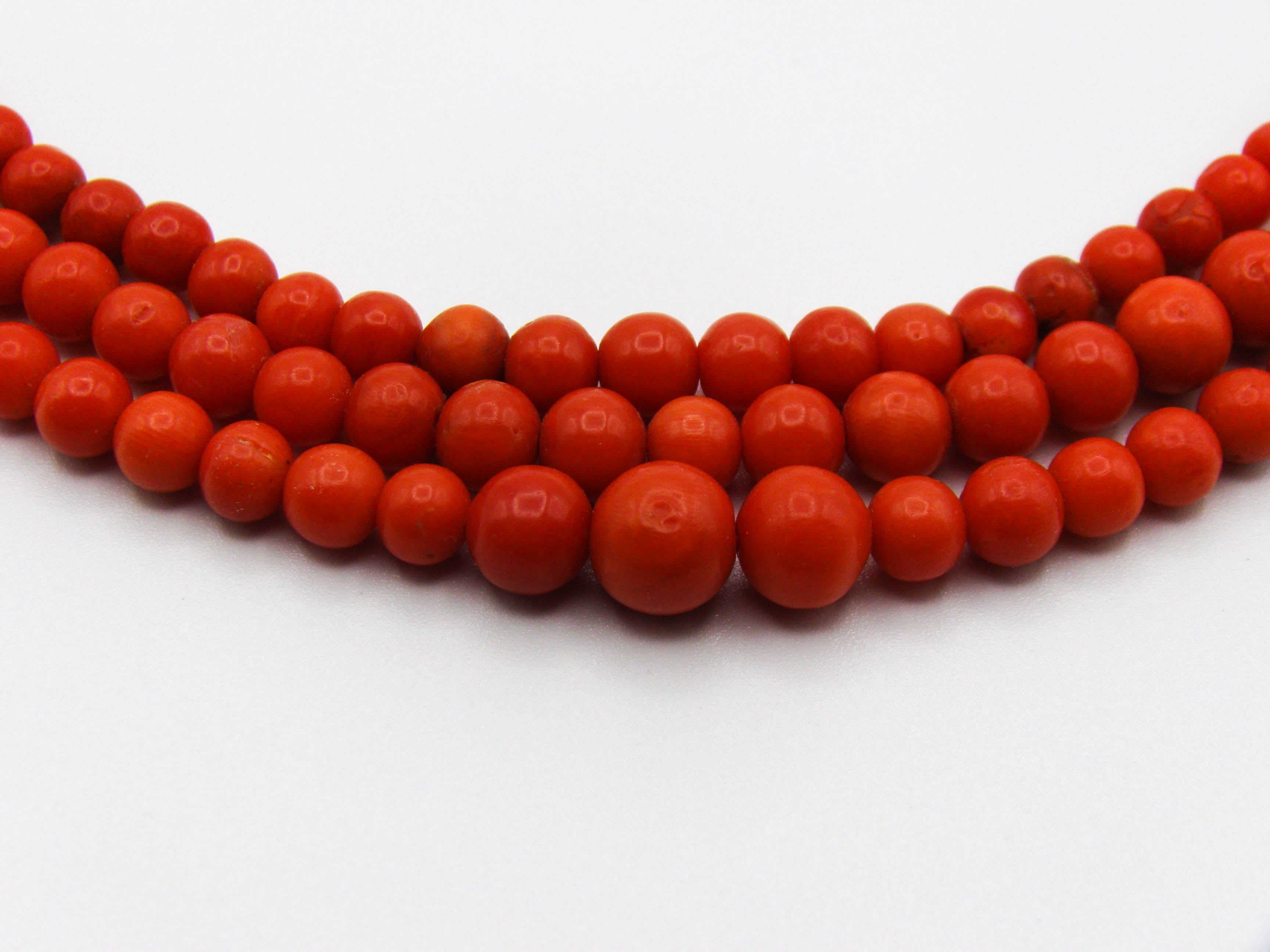 antique coral, natural coral, undyed coral, dark red coral, blood red coral, Italian coral, pacific coral, Sardinian Coral, Coral beads, Coral Rosary beads, Coral chain, Coral necklace, sea coral, Mediterranean coral, 2 strand chain, Mediterranean red beads