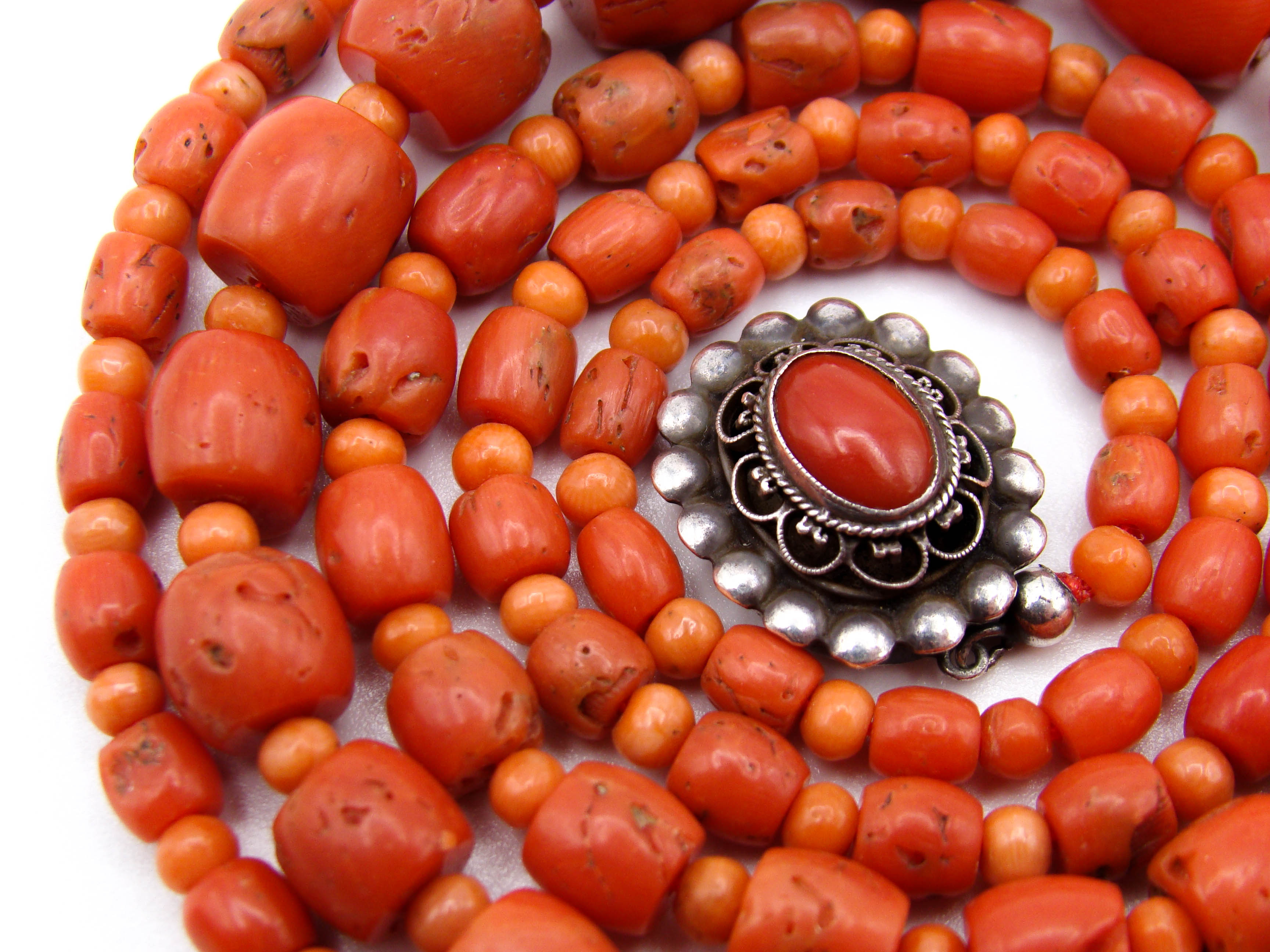 antique coral, natural coral, undyed coral, dark red coral, blood red coral, Italian coral, pacific coral, Sardinian Coral, sea coral, Mediterranean coral, Mediterranean red, Mediterranean chain, Mediterranean necklace, coral chain, coral necklace, sterling silver clasp