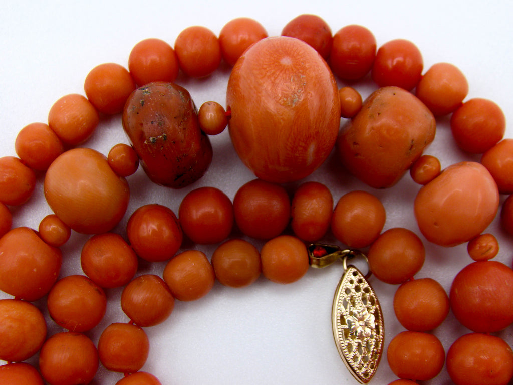 antique coral, natural coral, undyed coral, dark orange coral, Italian coral, pacific coral, Sardinian Coral, sea coral, Mediterranean coral, Mediterranean necklace, Mediterranean chain, coral necklace, handcarved coral, 14 karat gold clasp