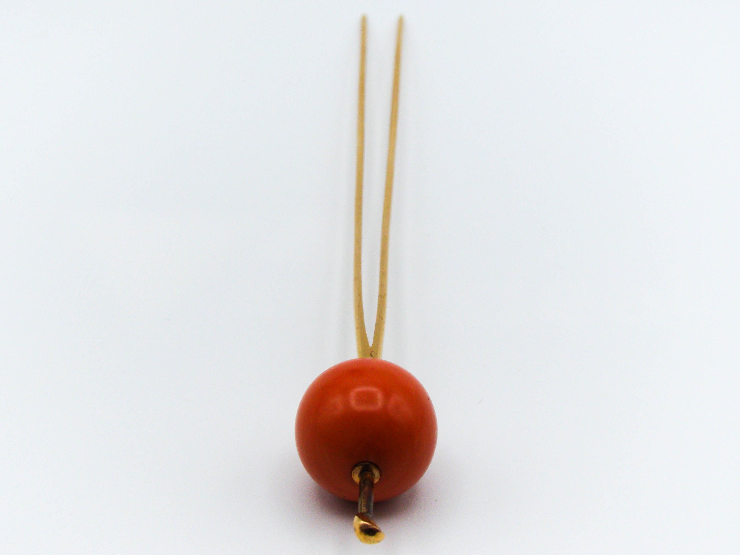 antique coral, natural coral, undyed coral, red coral, blood red coral, aka red coral, Italian coral, pacific coral, Sardinian Coral, sea coral, Mediterranean coral, Mediterranean pin, coral pin, handcarved coral, 21 karat gold
