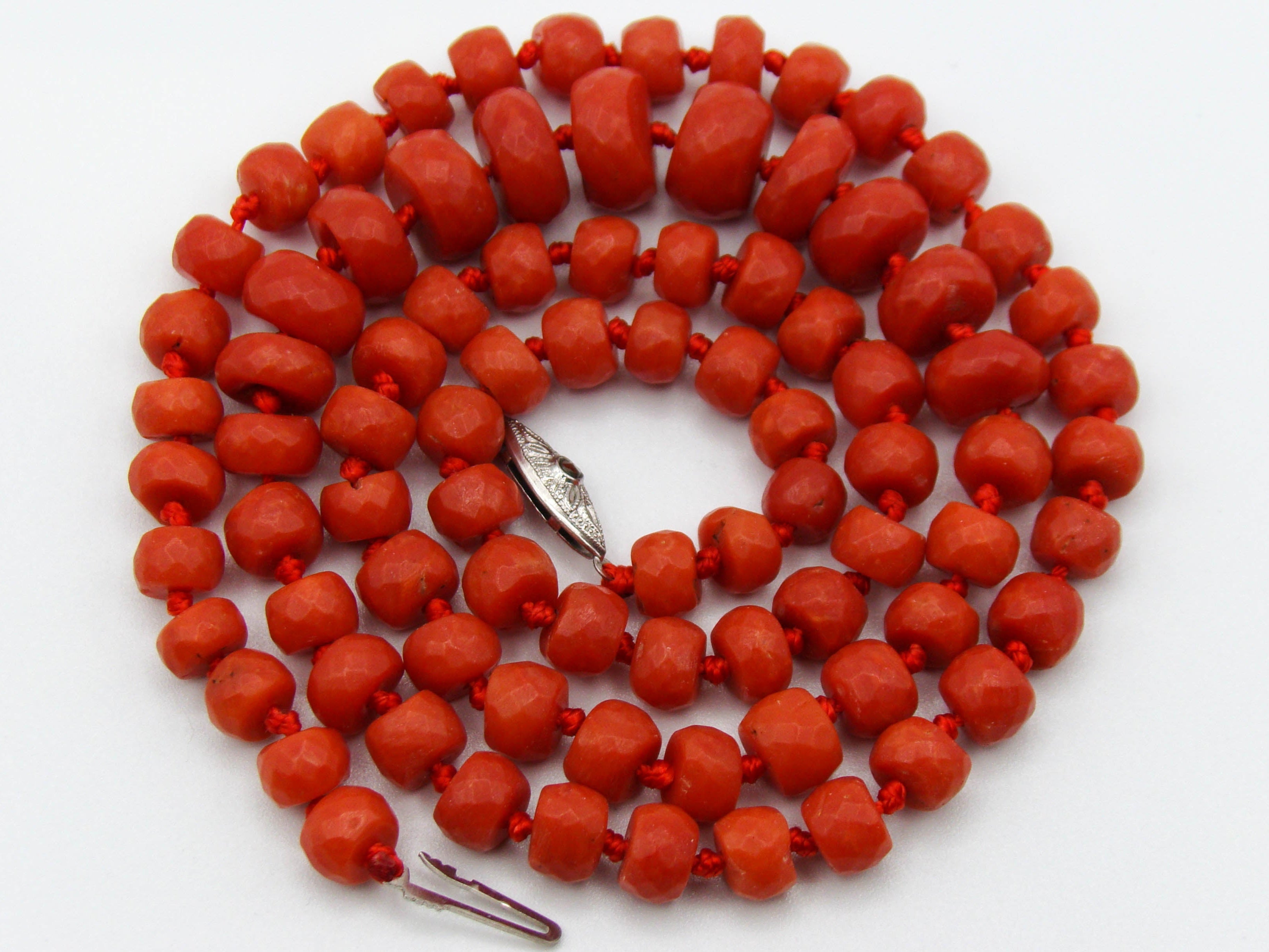 antique coral, natural coral, undyed coral, dark red coral, blood red coral, Italian coral, pacific coral, Sardinian Coral, Coral beads, Coral Rosary beads, Coral chain, Coral necklace, sea coral, aka coral, silver 925 clasp