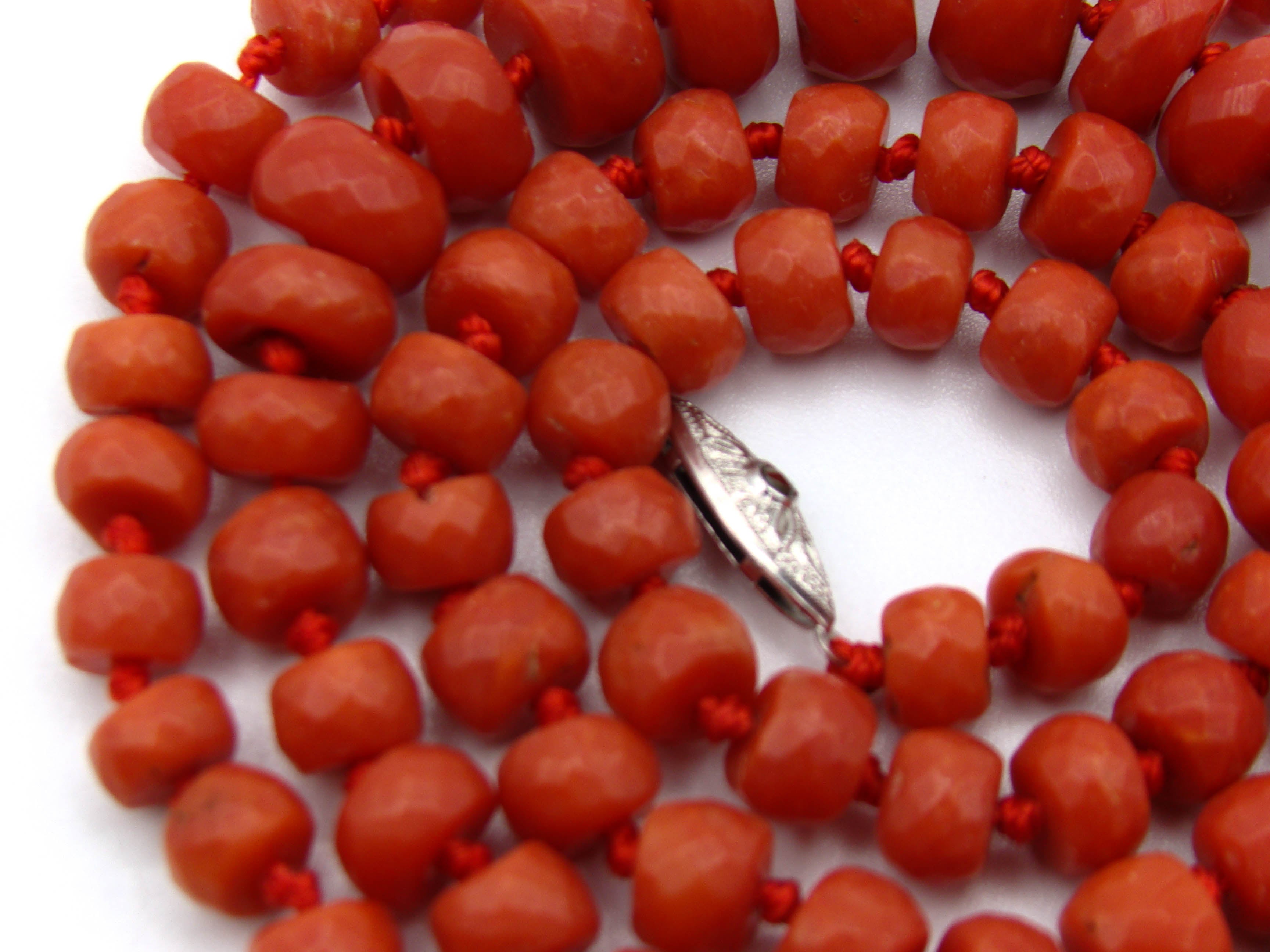 antique coral, natural coral, undyed coral, dark red coral, blood red coral, Italian coral, pacific coral, Sardinian Coral, Coral beads, Coral Rosary beads, Coral chain, Coral necklace, sea coral, aka coral, silver 925 clasp