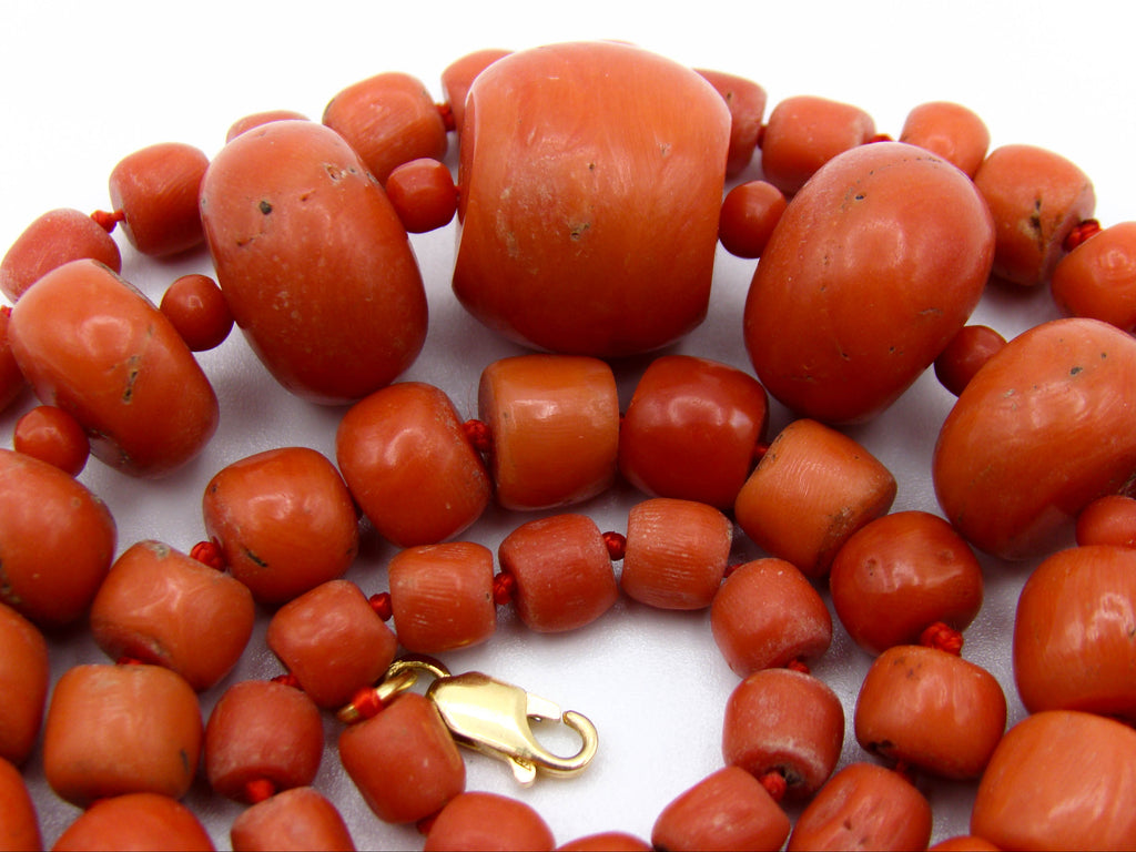 antique coral, natural coral, undyed coral, dark salmon coral, Italian coral, pacific coral, Sardinian Coral, sea coral, Mediterranean necklace, Mediterranean chain, coral necklace, handcarved coral, 18 karat gold clasp