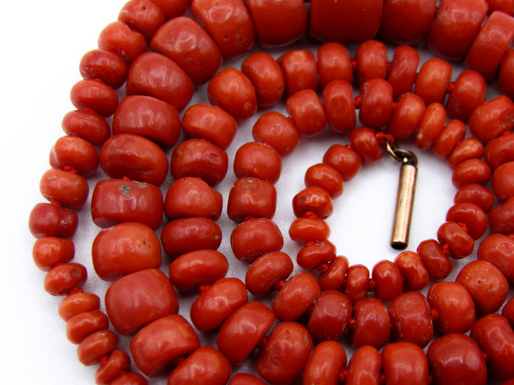 antique coral, natural coral, undyed coral, dark red coral, blood red coral, Italian coral, pacific coral, Sardinian Coral, Coral beads, Coral Rosary beads, Coral chain, Coral necklace, sea coral, aka coral, 9 karat gold clasp