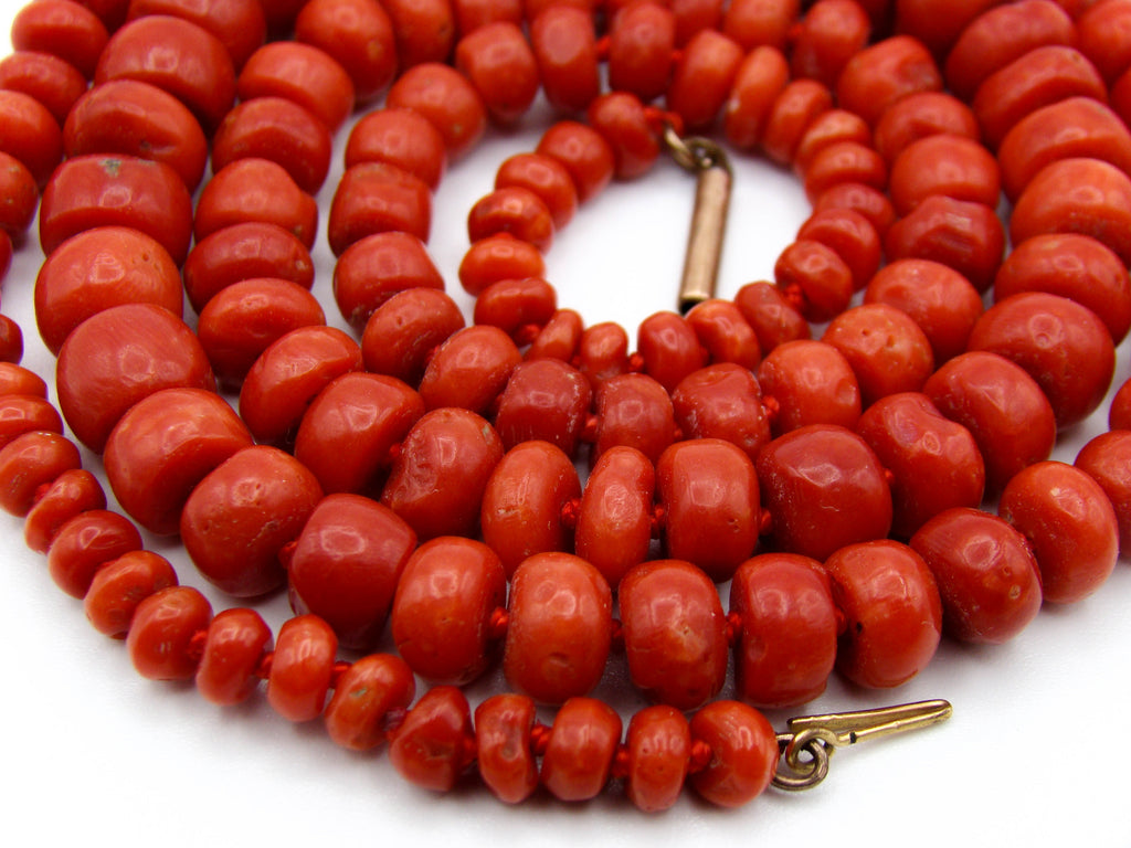 antique coral, natural coral, undyed coral, dark red coral, blood red coral, Italian coral, pacific coral, Sardinian Coral, Coral beads, Coral Rosary beads, Coral chain, Coral necklace, sea coral, aka coral, 9 karat gold clasp