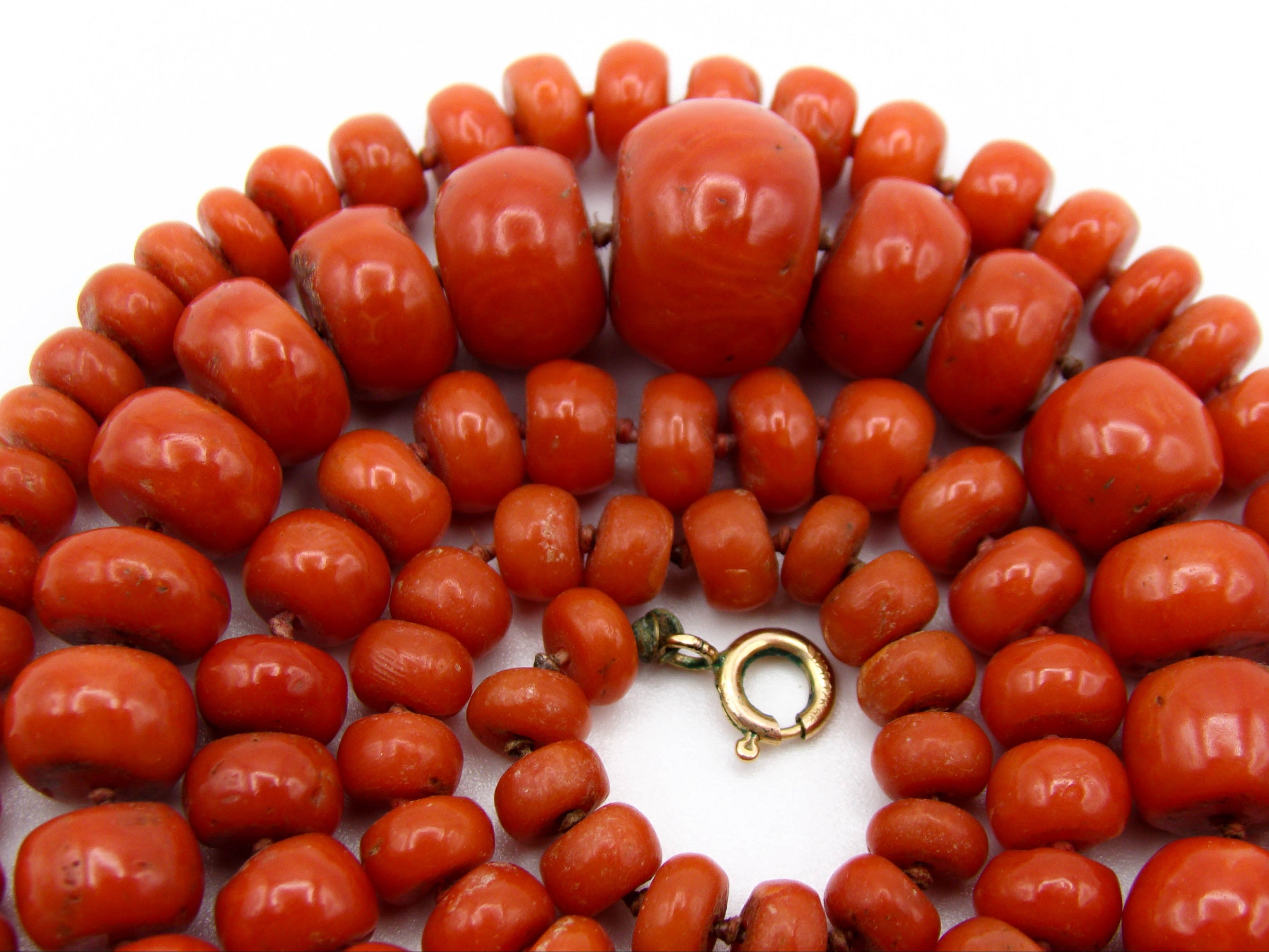 antique coral, natural coral, undyed coral, dark red coral, blood red coral, Italian coral, pacific coral, Sardinian Coral, Coral beads, Coral Rosary beads, Coral chain, Coral necklace, sea coral, aka coral, 12 Karat Gold clasp