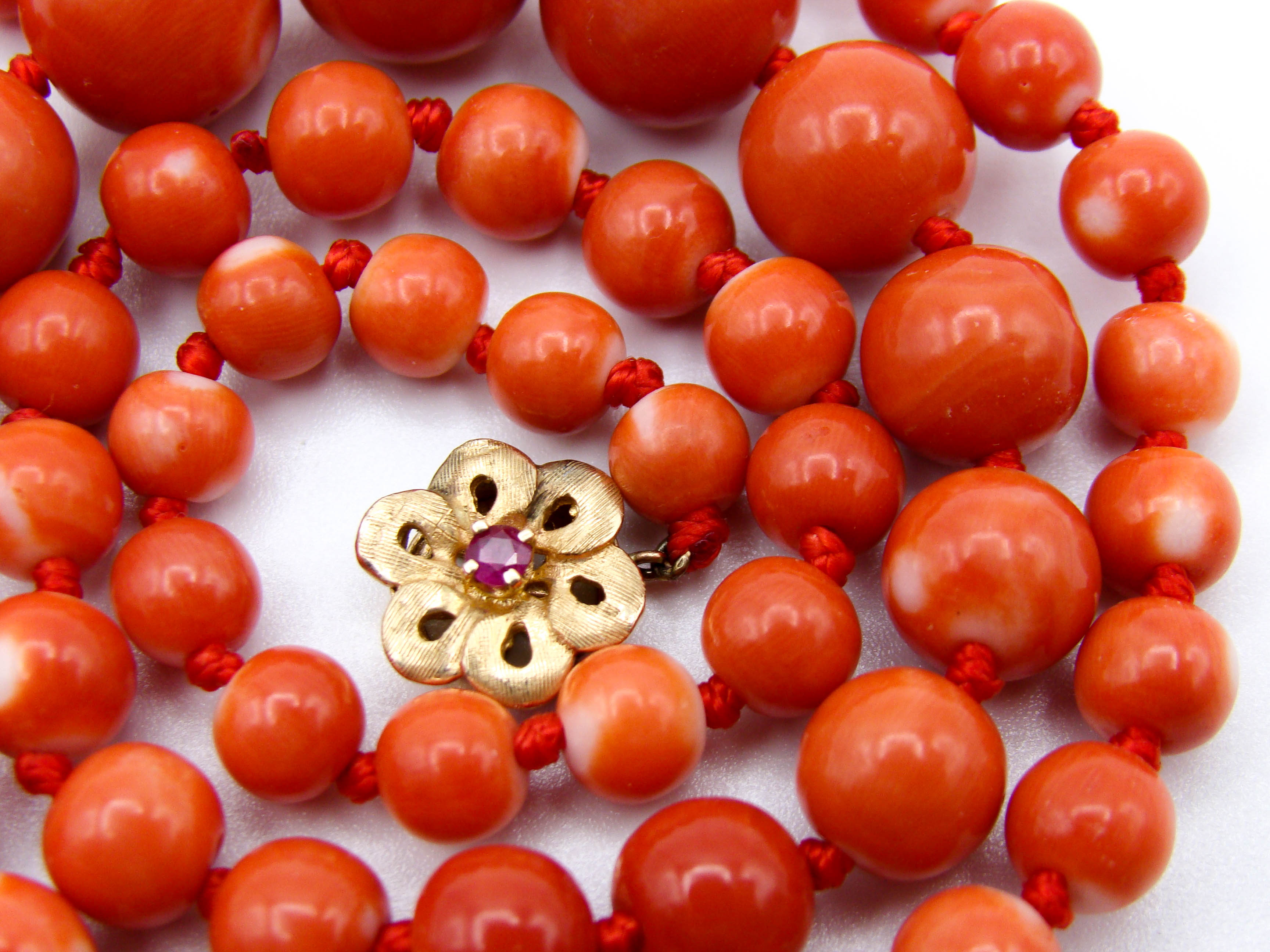 antique coral, natural coral, undyed coral, momo red coral, Italian coral, pacific coral, Sardinian Coral, sea coral, Mediterranean coral, Mediterranean necklace, Mediterranean chain, Mediterranean momo coral, handcarved coral, momo coral, coral necklace, 14 karat Gold clasp, Rubin