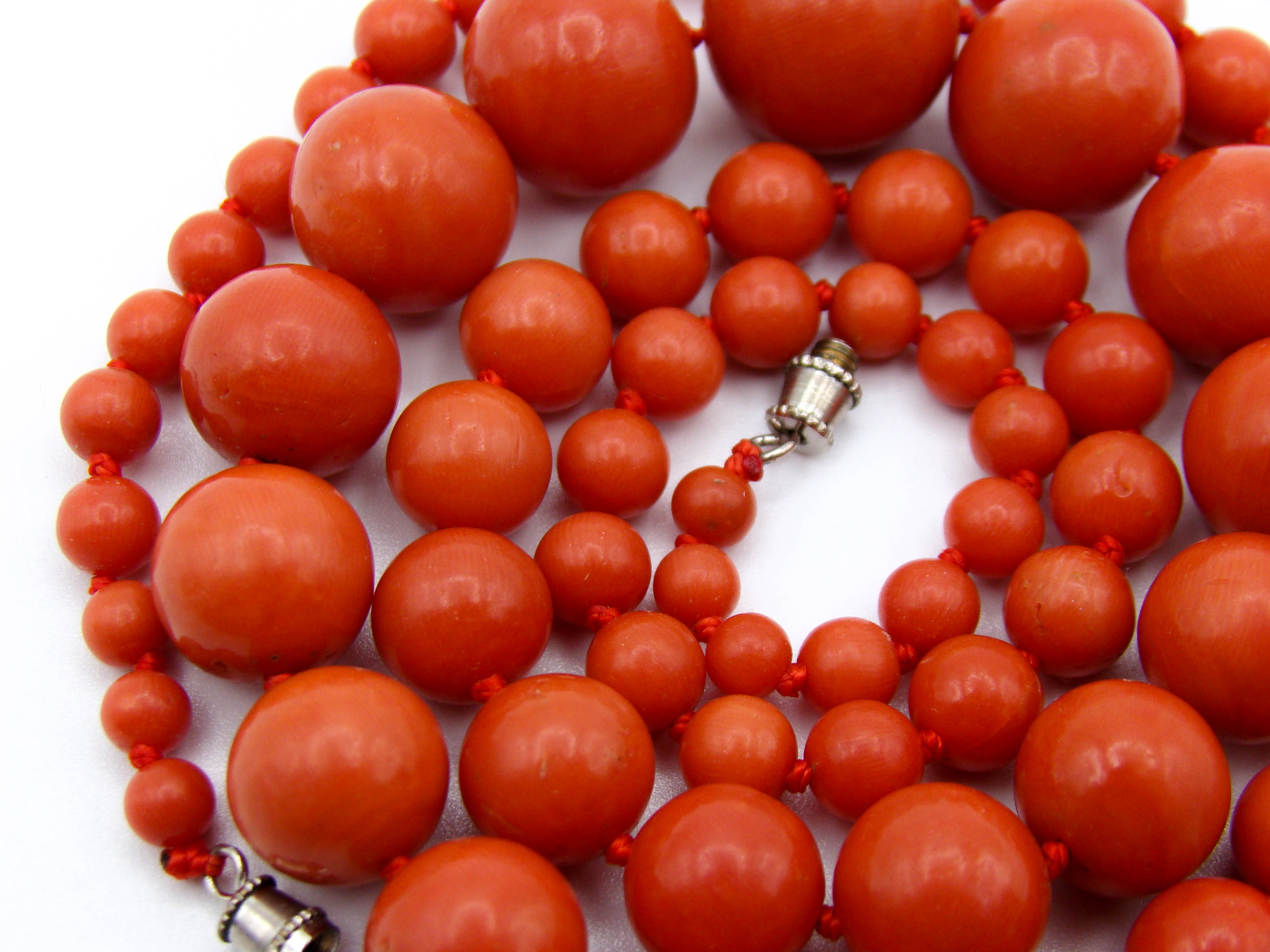 antique coral, natural coral, undyed coral, dark red coral, blood red coral, Italian coral, pacific coral, Sardinian Coral, Coral beads, Coral Rosary beads, Coral chain, Coral necklace, sea coral, aka coral