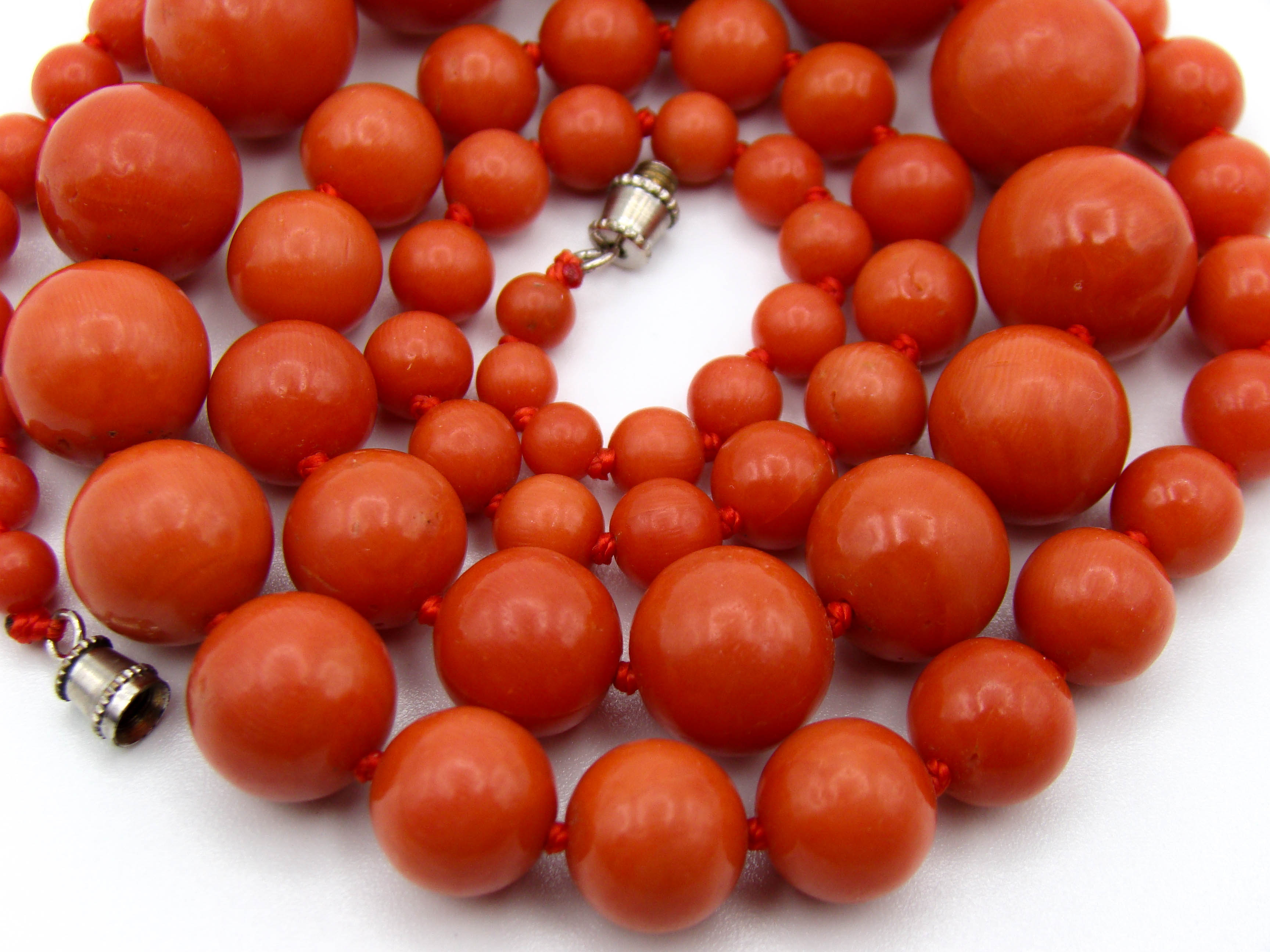 antique coral, natural coral, undyed coral, dark red coral, blood red coral, Italian coral, pacific coral, Sardinian Coral, Coral beads, Coral Rosary beads, Coral chain, Coral necklace, sea coral, aka coral