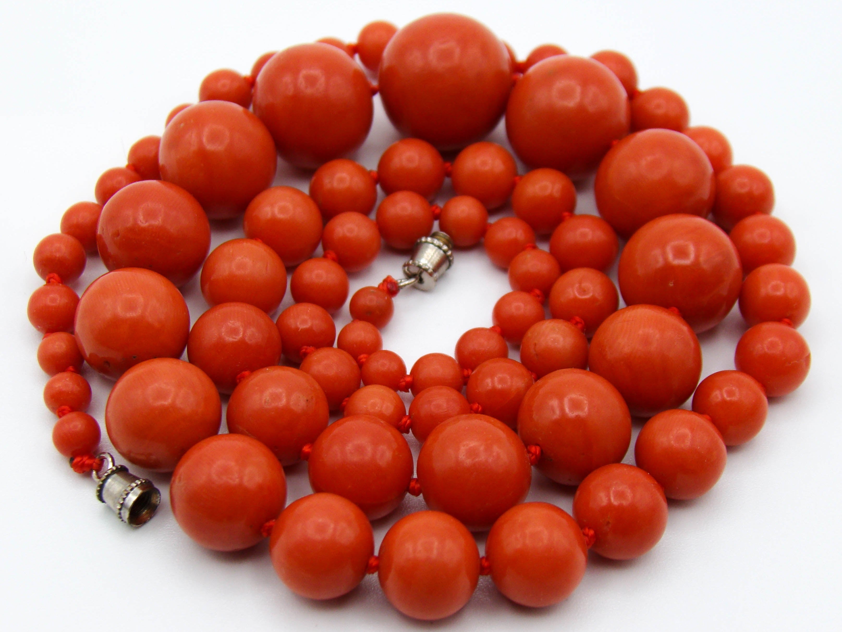 antique coral, natural coral, undyed coral, dark red coral, blood red coral, Italian coral, pacific coral, Sardinian Coral, Coral beads, Coral Rosary beads, Coral chain, Coral necklace, sea coral, aka coral