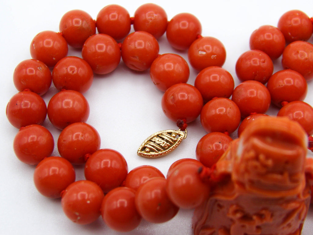 antique coral, natural coral, undyed coral, dark red coral, blood red coral, Italian coral, pacific coral, Sardinian Coral, sea coral, Mediterranean coral, Mediterranean red, Mediterranean chain, Mediterranean necklace, coral chain, coral necklace, 14 karat gold clasp, coral pendant, Meditrerranean pendant, Momo pendant