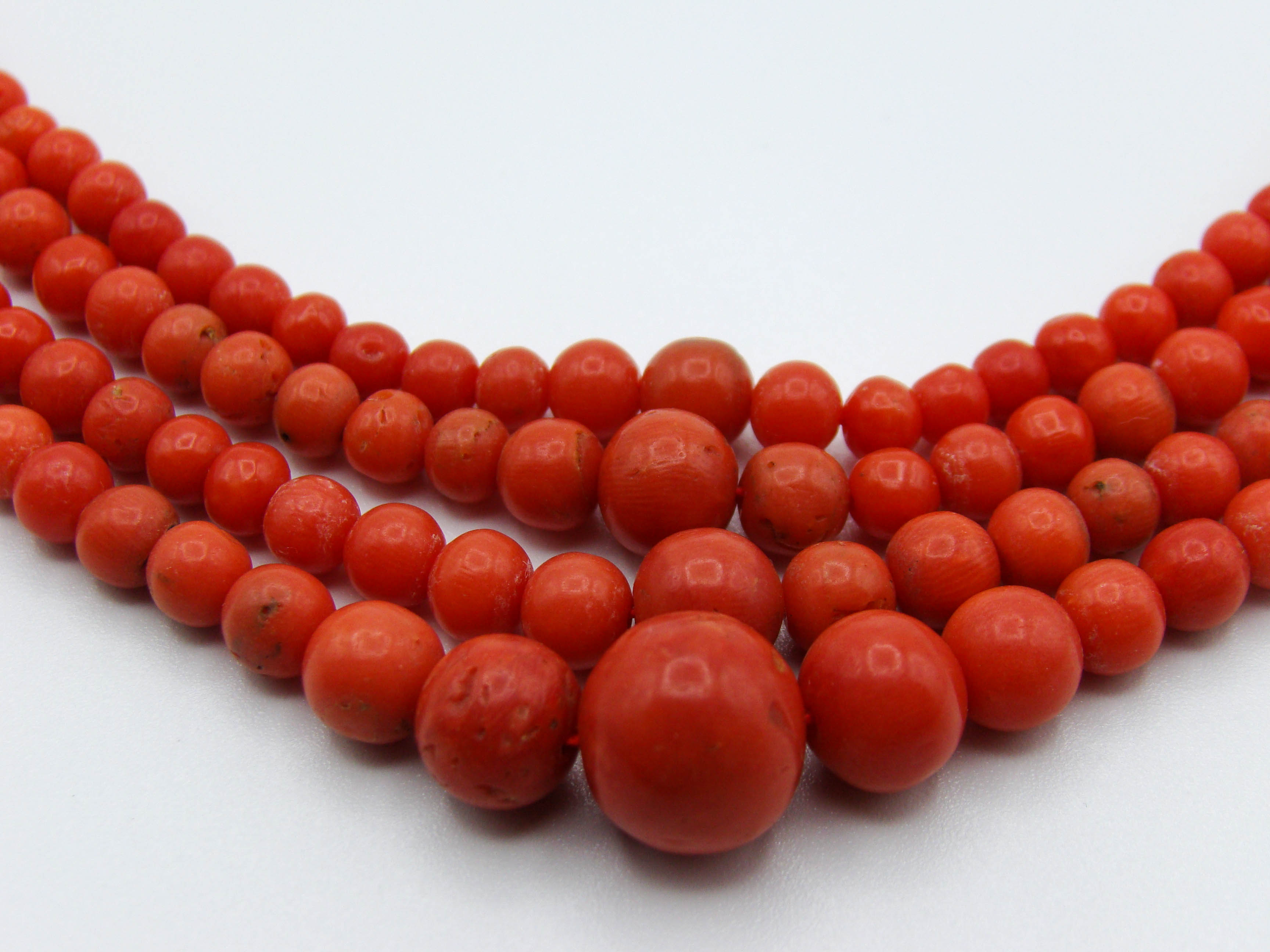 antique coral, natural coral, undyed coral, dark red coral, blood red coral, Italian coral, pacific coral, Sardinian Coral, Coral beads, Coral Rosary beads, Coral chain, Coral necklace, sea coral, aka coral, 2 strand chain