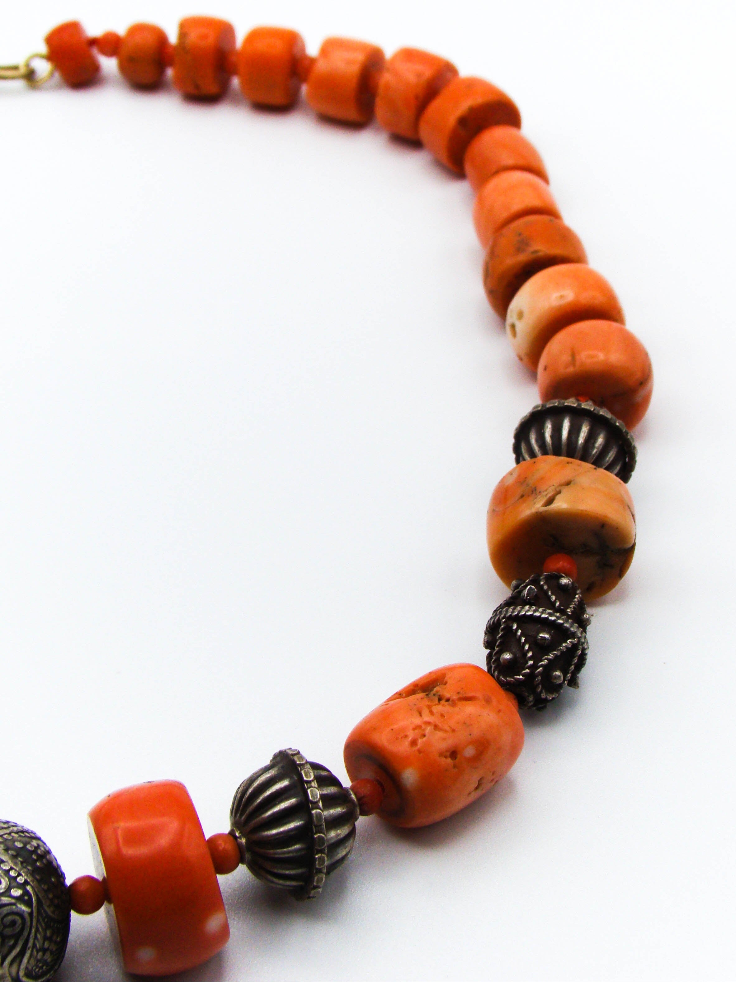 antique coral, natural coral, undyed coral, momo salmon coral, Italian coral, pacific coral, Sardinian Coral, sea coral, Mediterranean coral, Mediterranean necklace, Mediterranean chain, coral necklace, Mediterranean momo coral, handcarved coral, momo coral, 9 karat Gold clasp, salmon coral, Sterling silver