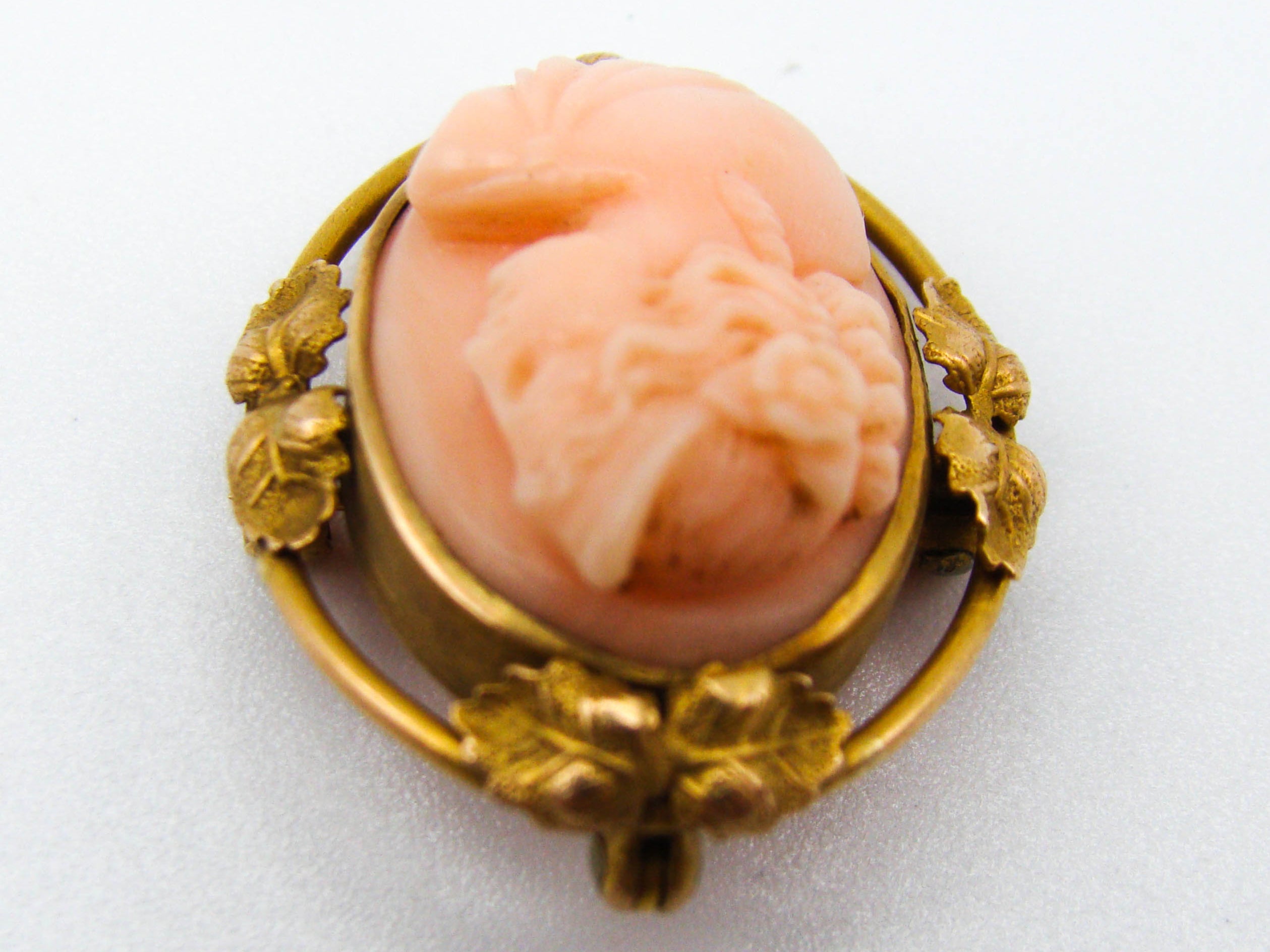antique coral, natural coral, undyed coral, salmon coral, Italian coral, pacific coral, Sardinian Coral, sea coral, Mediterranean coral, Mediterranean brooch, Mediterranean salmon, handcarved coral, coral brooch, salmon brooch, 14 karat gold