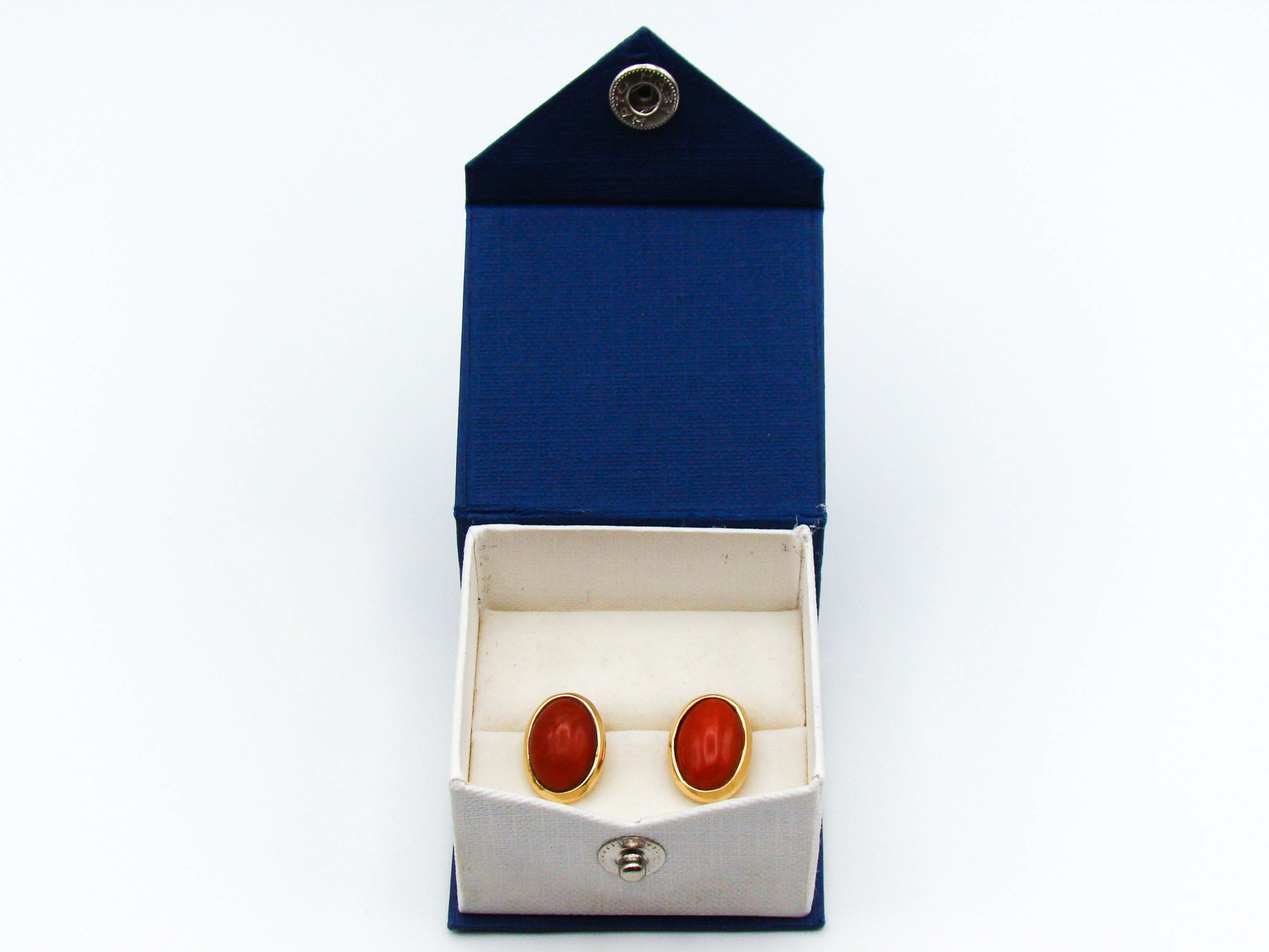 antique coral, natural coral, undyed coral, dark red coral, blood red coral, Italian coral, pacific coral, Sardinian Coral, Coral Earrings, sea coral, aka coral, Gold 14 Karat