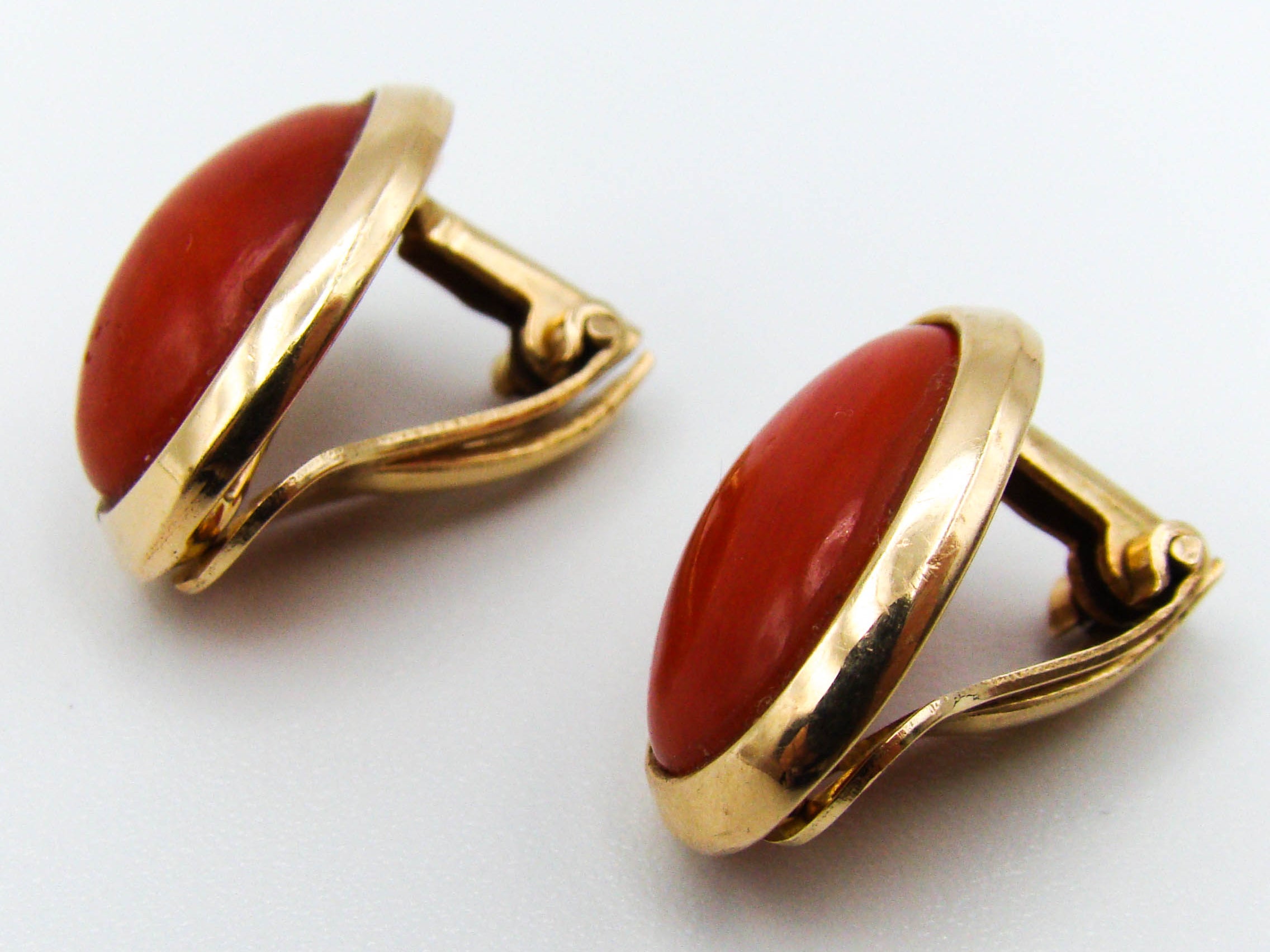 antique coral, natural coral, undyed coral, dark red coral, blood red coral, Italian coral, pacific coral, Sardinian Coral, Coral Earrings, sea coral, aka coral, Gold 14 Karat