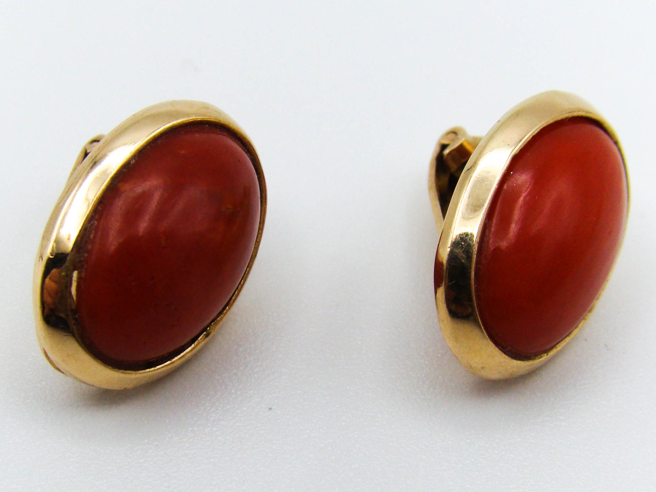 antique coral, natural coral, undyed coral, dark red coral, blood red coral, Italian coral, pacific coral, Sardinian Coral, Coral Earrings, sea coral, aka coral, Gold 14 Karat