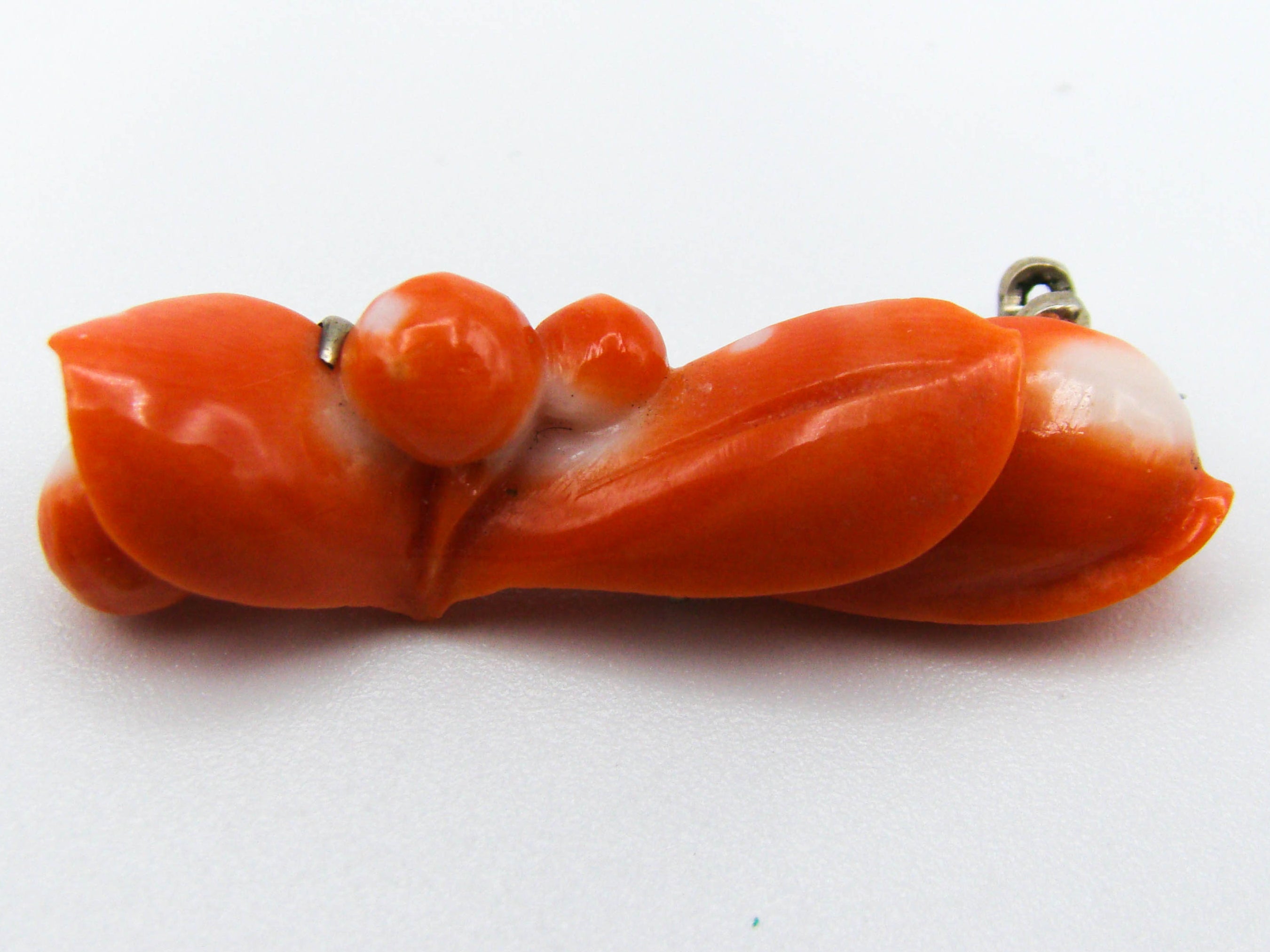 antique coral, natural coral, undyed coral, dark momo orange coral, Italian coral, pacific coral, Sardinian Coral sea coral, momo coral, coral brooch, Mediterranean brooch, Sterling silver