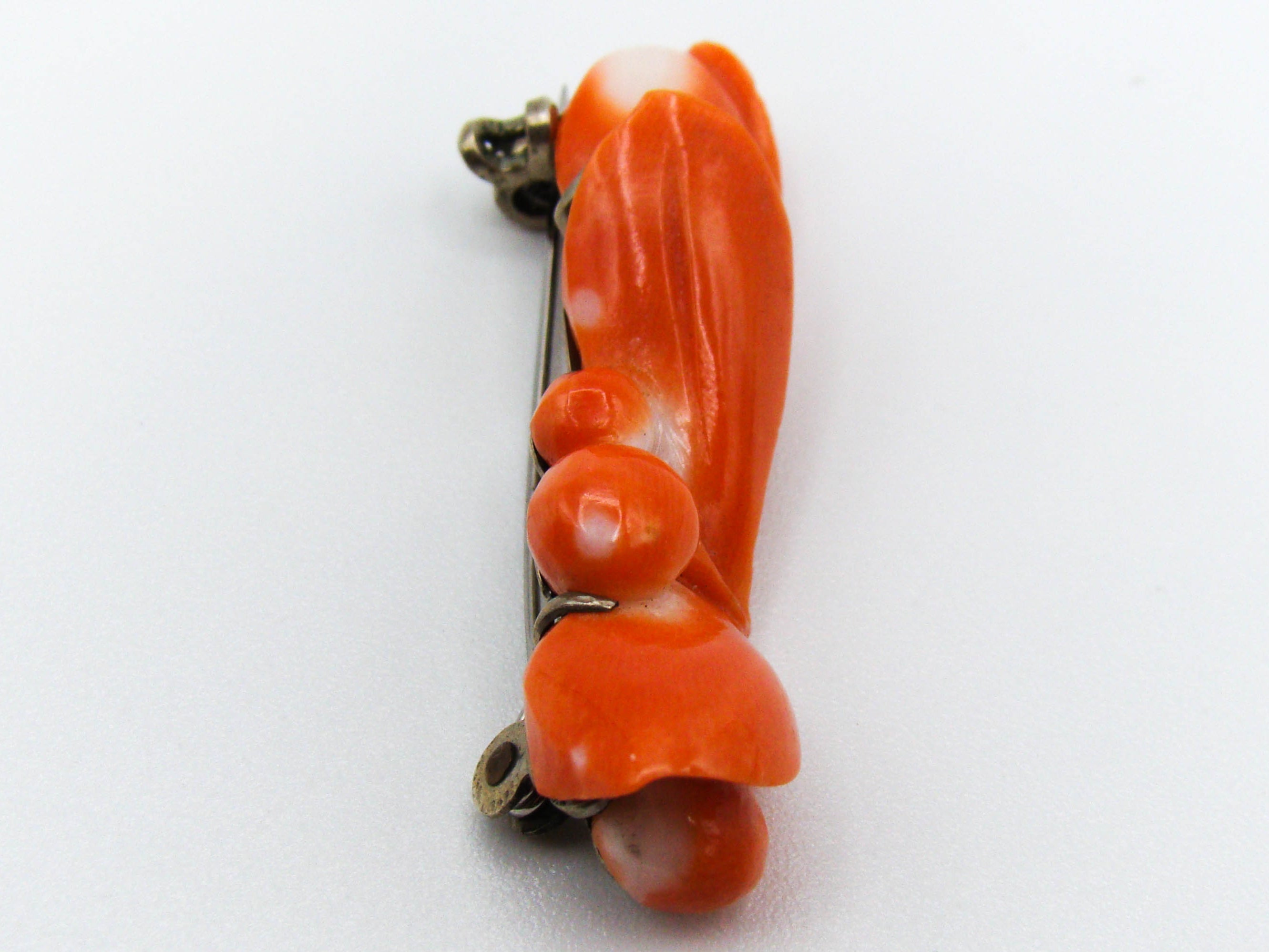 antique coral, natural coral, undyed coral, dark momo orange coral, Italian coral, pacific coral, Sardinian Coral sea coral, momo coral, coral brooch, Mediterranean brooch, Sterling silver