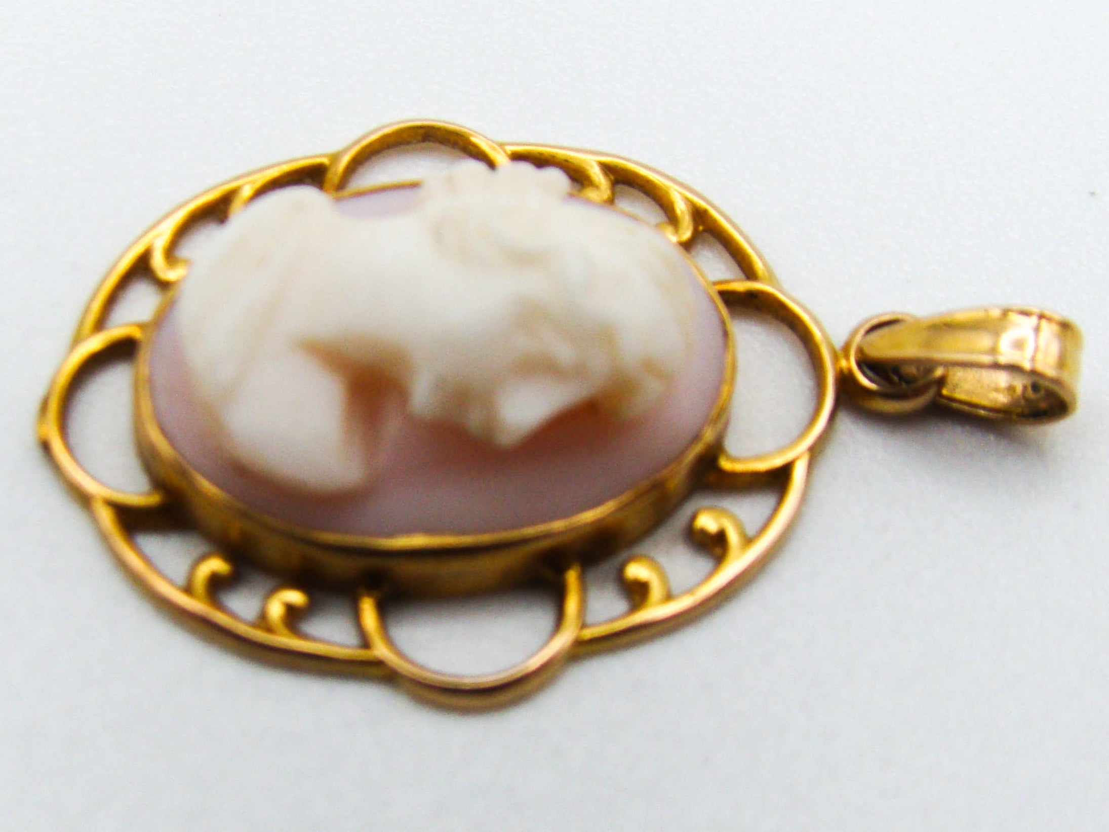 antique coral, natural coral, undyed coral, White angel skin coral, Italian coral, pacific coral, Sardinian Coral, sea coral, Mediterranean coral, Mediterranean pendant, Mediterranean angel skin pendant, White pendant, handcarved coral, 10 karat gold