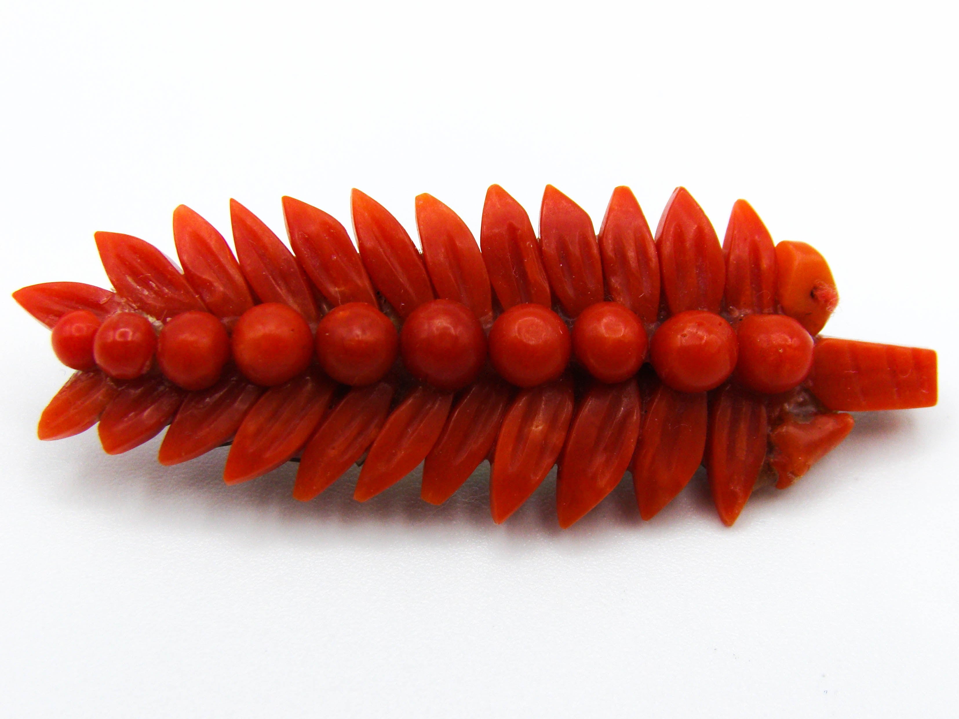 antique coral, natural coral, undyed coral, dark red coral, blood red coral, Italian coral, pacific coral, Sardinian Coral, Coral brooch, sea coral, aka coral