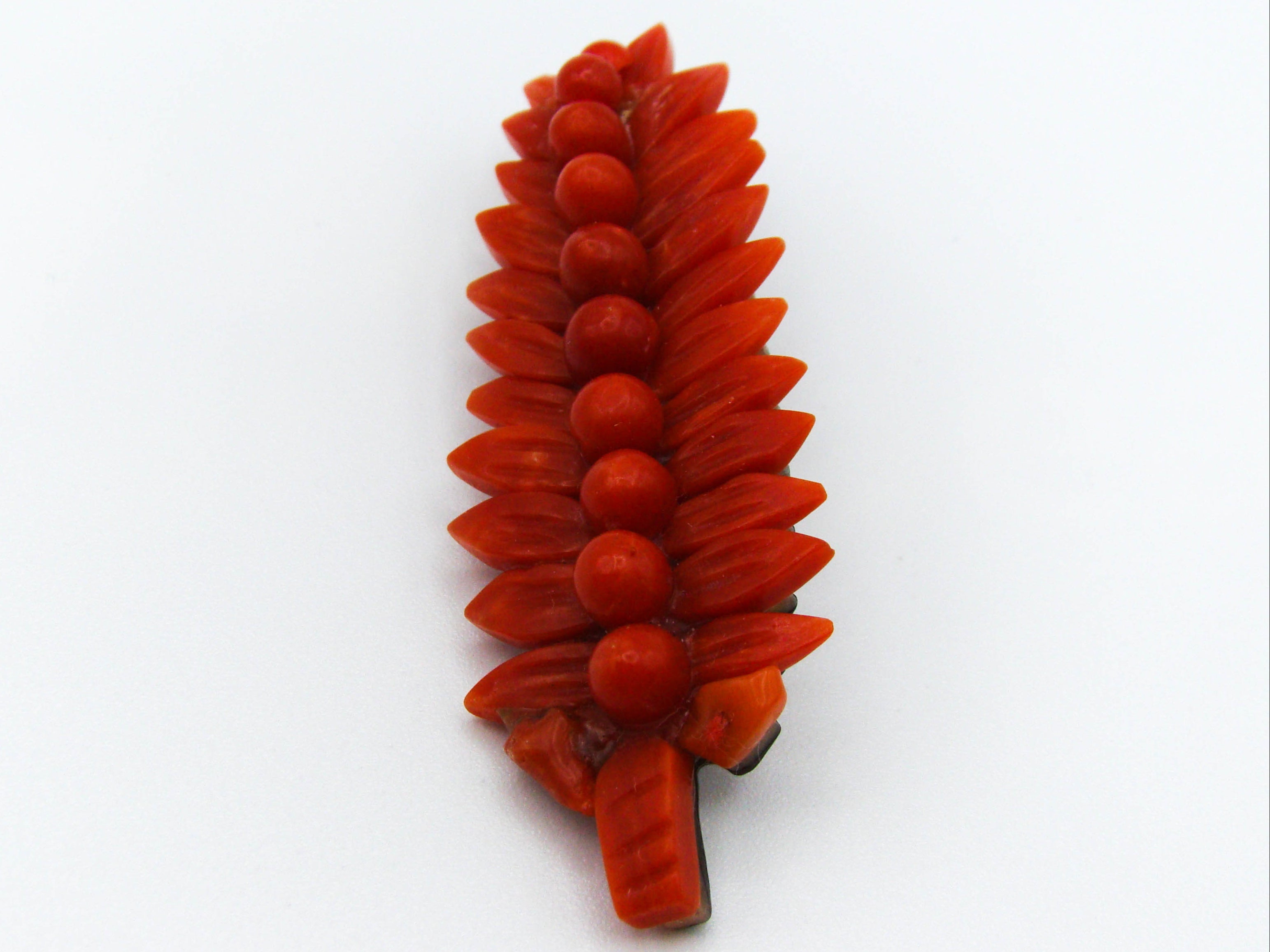 antique coral, natural coral, undyed coral, dark red coral, blood red coral, Italian coral, pacific coral, Sardinian Coral, Coral brooch, sea coral, aka coral