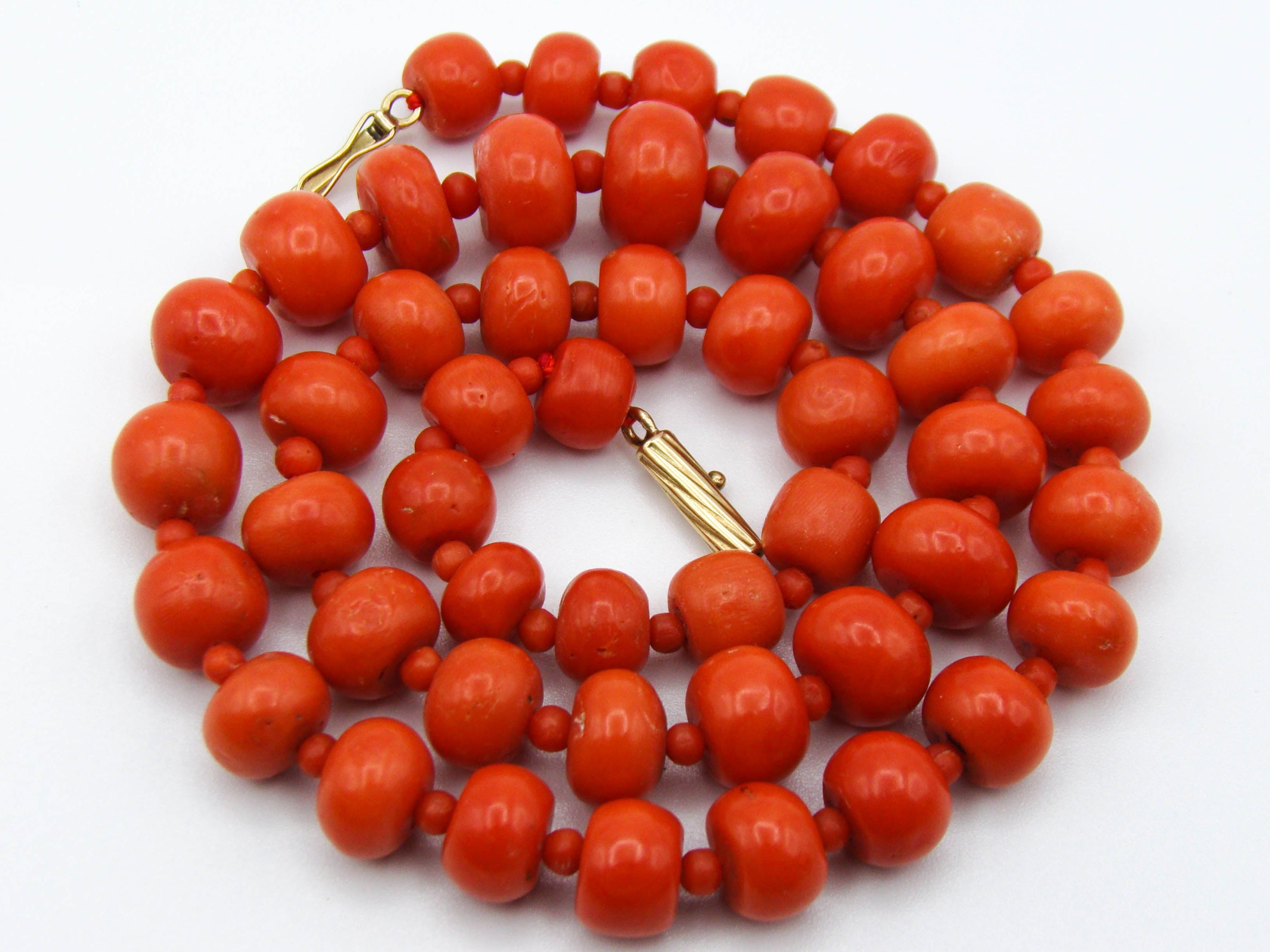 antique coral, natural coral, undyed coral, dark red coral, blood red coral, Italian coral, pacific coral, Sardinian Coral, red coral, sea coral, Mediterranean necklace, Mediterranean coral, Mediterranean chain, coral beads, handcarved, aka red, handcarved, 14 karat gold clasp