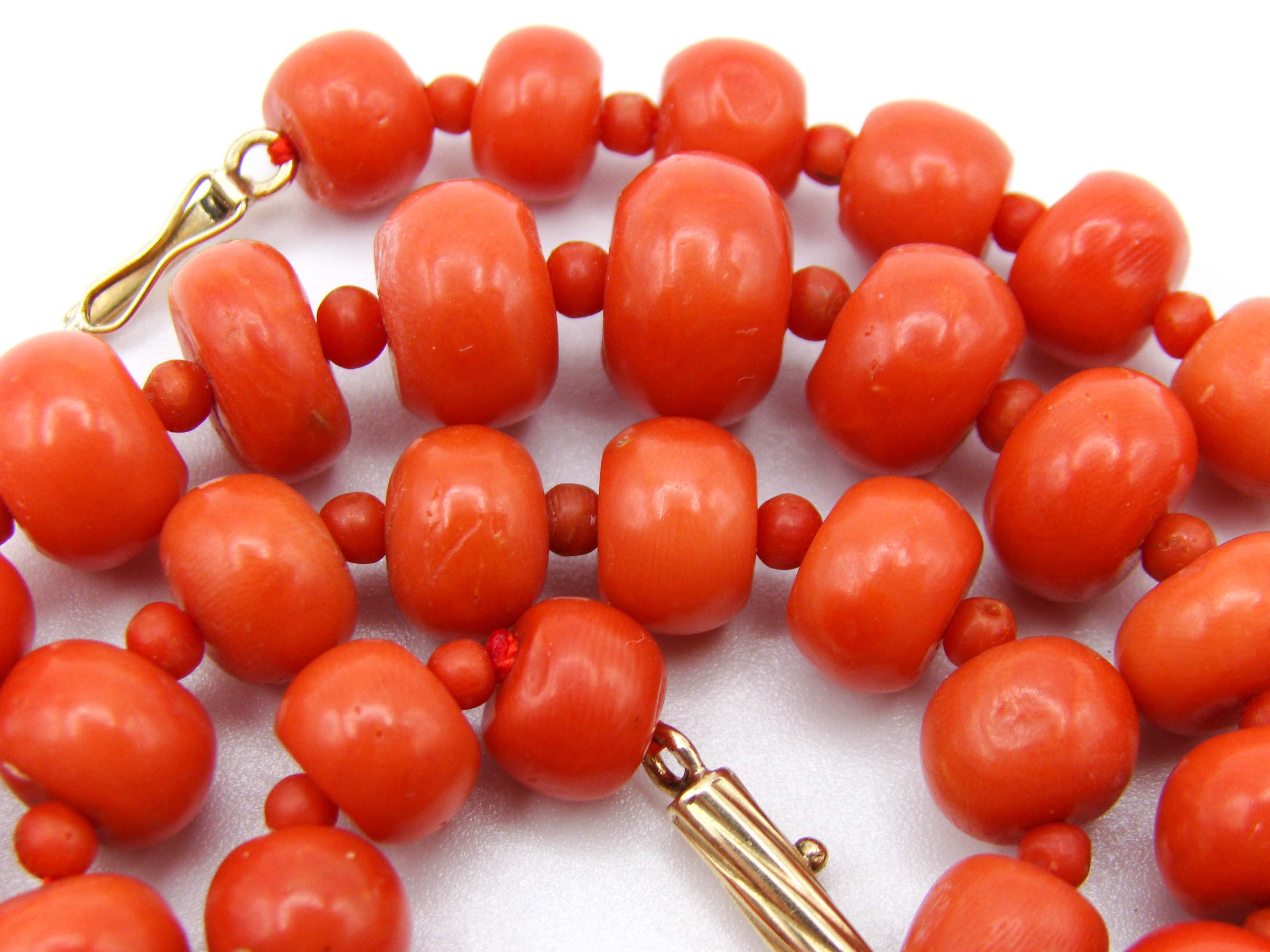 antique coral, natural coral, undyed coral, dark red coral, blood red coral, Italian coral, pacific coral, Sardinian Coral, red coral, sea coral, Mediterranean necklace, Mediterranean coral, Mediterranean chain, coral beads, handcarved, aka red, handcarved, 14 karat gold clasp