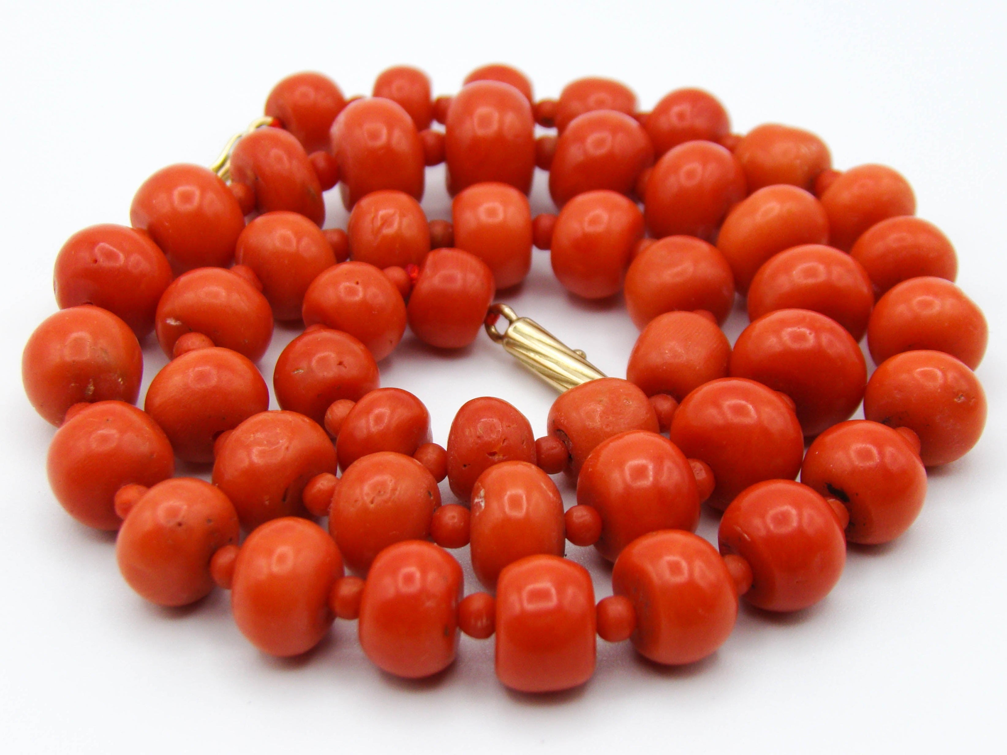 antique coral, natural coral, undyed coral, dark red coral, blood red coral, Italian coral, pacific coral, Sardinian Coral, red coral, sea coral, Mediterranean necklace, Mediterranean coral, Mediterranean chain, coral beads, handcarved, aka red, handcarved, 14 karat gold clasp