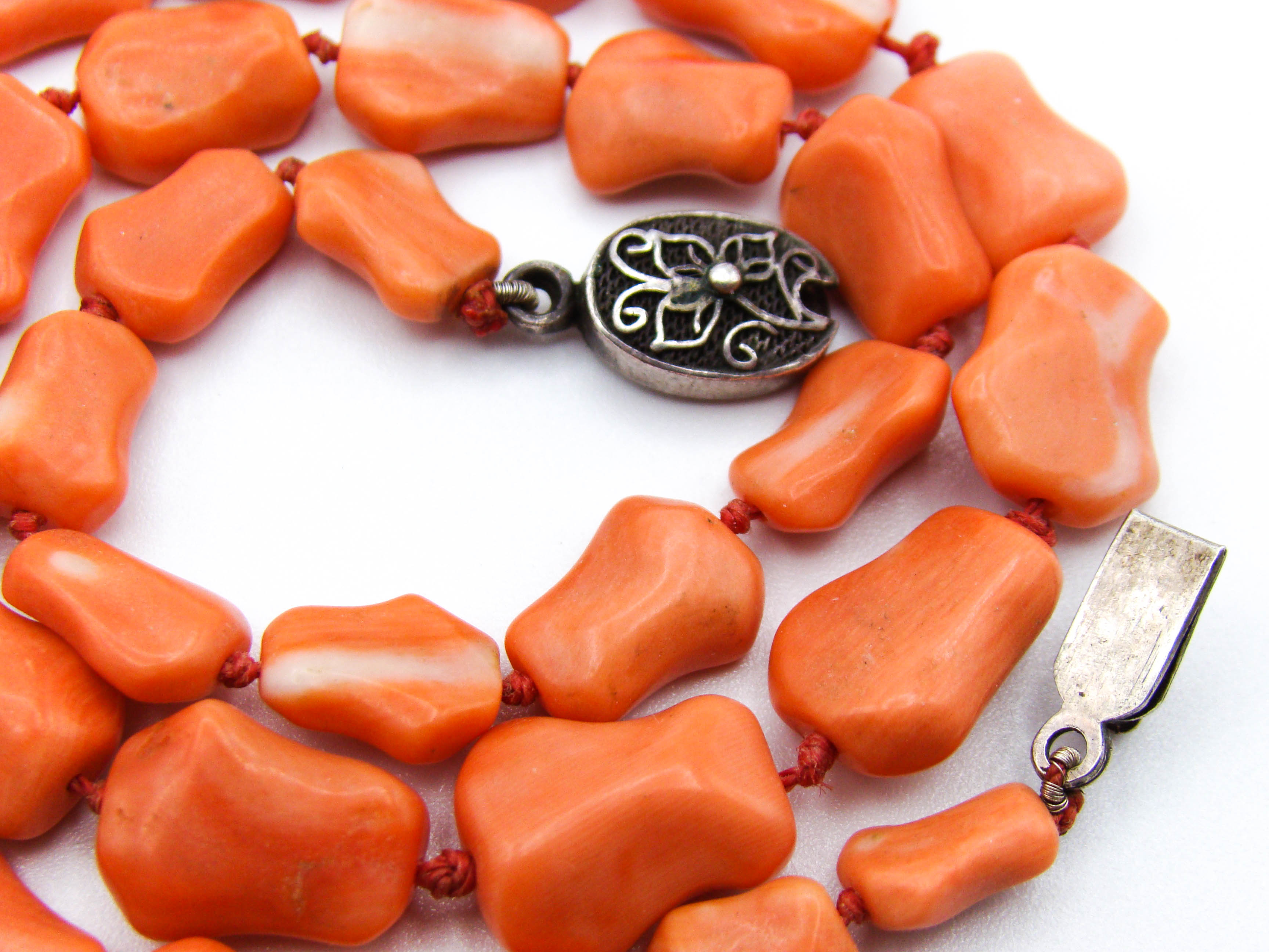 antique coral, natural coral, undyed coral, momo salmon coral, Italian coral, pacific coral, Sardinian Coral, sea coral, Mediterranean coral, Mediterranean necklace, Mediterranean chain, coral necklace, Mediterranean momo coral, handcarved coral, momo coral, salmon coral, Sterling silver clasp