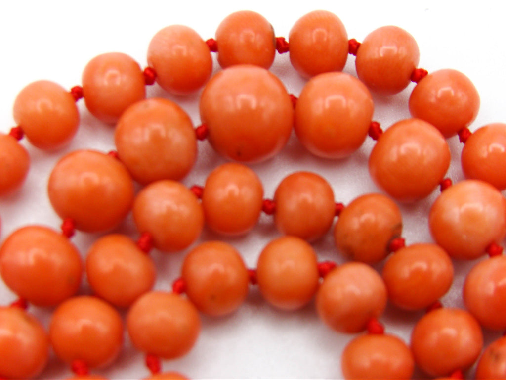 antique coral, natural coral, undyed coral, dark orange coral, Italian coral, pacific coral, Sardinian Coral, sea coral, Mediterranean coral, Mediterranean necklace, Mediterranean chain, coral necklace, handcarved coral, 14 karat gold clasp, Mediterranean orange