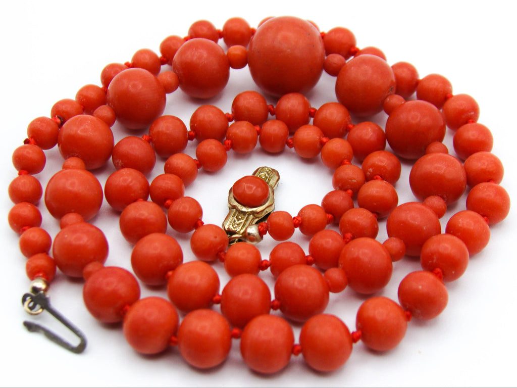 antique coral, natural coral, undyed coral, dark red coral, blood red coral, Italian coral, pacific coral, Sardinian Coral, Coral beads, Coral Rosary beads, Coral chain, Coral necklace, sea coral, aka coral, 8 karat gold clasp