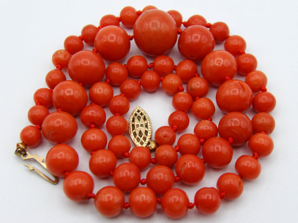 antique coral, natural coral, undyed coral, dark red coral, blood red coral, Italian coral, pacific coral, Sardinian Coral, Coral beads, Coral Rosary beads, Coral chain, Coral necklace, sea coral, aka coral, 14 karat gold clasp