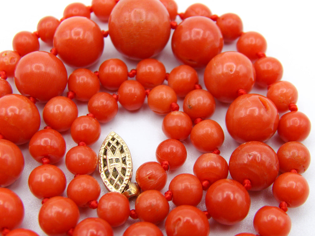antique coral, natural coral, undyed coral, dark red coral, blood red coral, Italian coral, pacific coral, Sardinian Coral, Coral beads, Coral Rosary beads, Coral chain, Coral necklace, sea coral, aka coral, 14 karat gold clasp