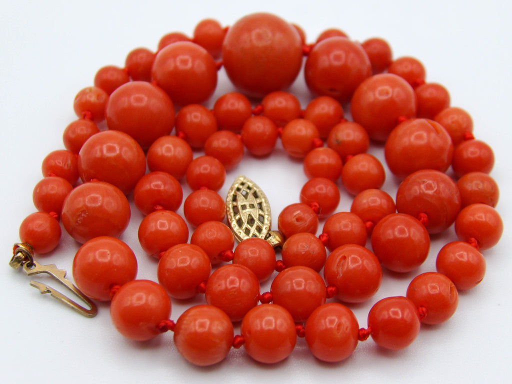 antique coral, natural coral, undyed coral, dark red coral, blood red coral, Italian coral, pacific coral, Sardinian Coral, Coral beads, Coral Rosary beads, Coral chain, Coral necklace, sea coral, aka coral, 14 karat gold clasp