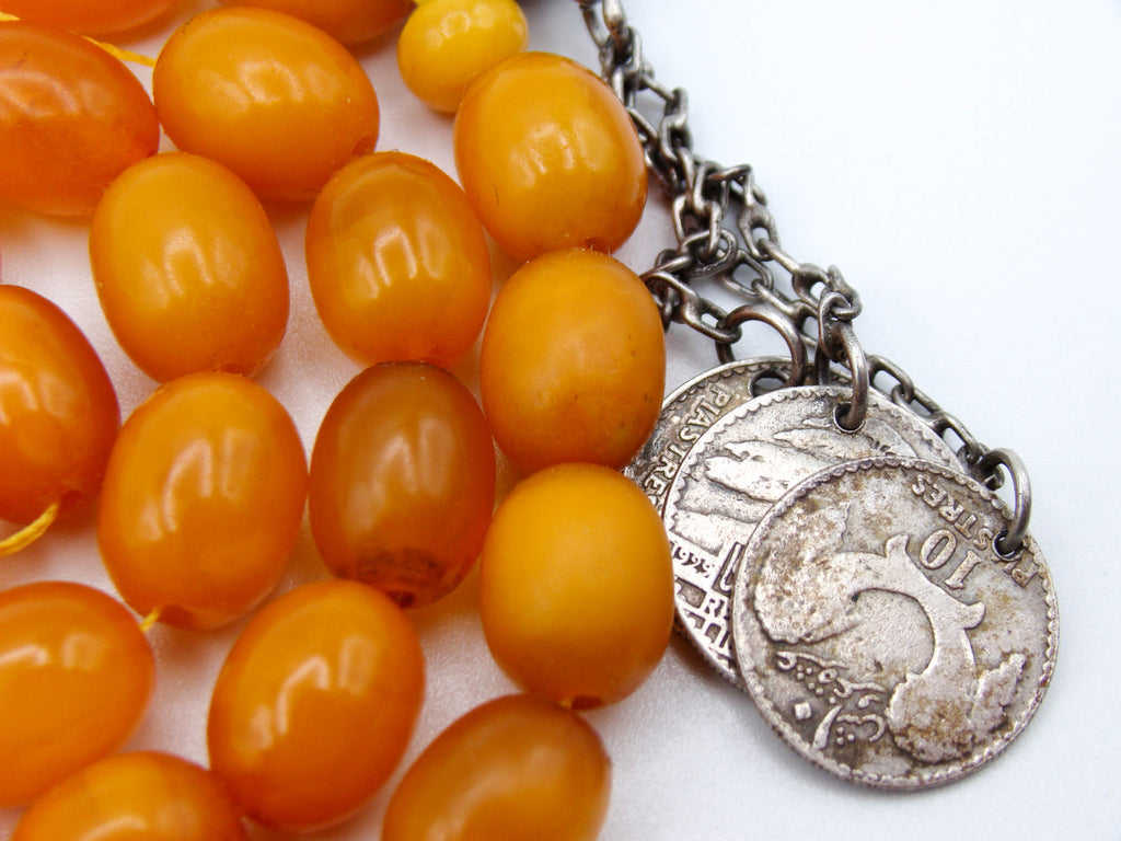 baltic amber, amber, antique, amber beads, egg Yolk, amber chain, Rosary beads, مسبحة, Masbaha, Muslim prayer beads حبيت الدورة ,العنبر الهندى