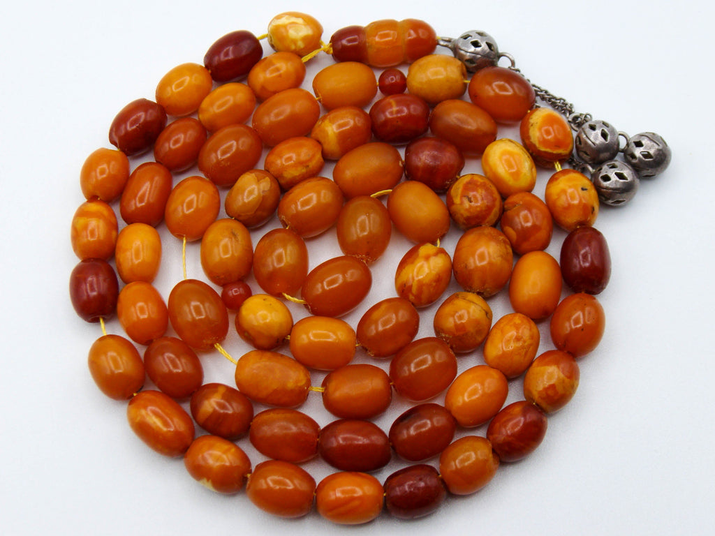 baltic amber, amber, antique, amber beads, egg Yolk, amber chain, Rosary beads, مسبحة, Masbaha, Muslim prayer beads حبيت الدورة ,العنبر الهندى