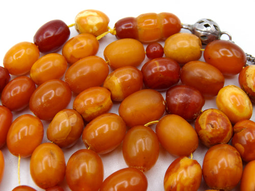 baltic amber, amber, antique, amber beads, egg Yolk, amber chain, Rosary beads, مسبحة, Masbaha, Muslim prayer beads حبيت الدورة ,العنبر الهندى