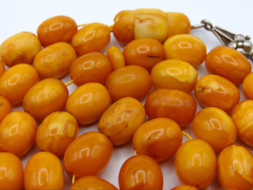 baltic amber, amber, antique, amber beads, egg Yolk, amber chain, Rosary beads, مسبحة, Masbaha, Muslim prayer beads حبيت الدورة ,العنبر الهندى