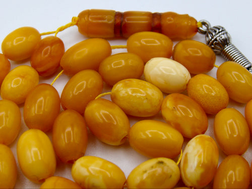 baltic amber, amber, antique, amber beads, egg Yolk, amber chain, Rosary beads, مسبحة, Masbaha, Muslim prayer beads حبيت الدورة ,العنبر الهندى